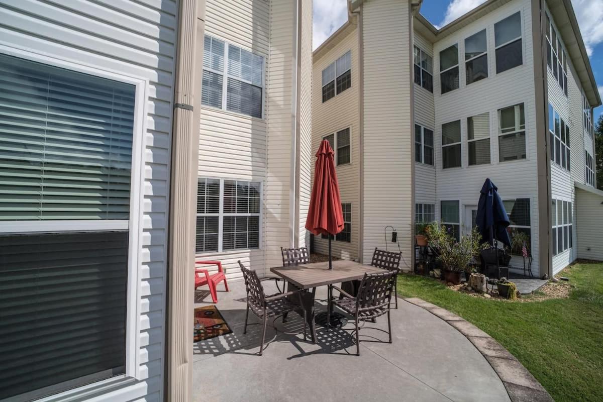 Little House on the Fairway- Luxury Golf Condo view 4