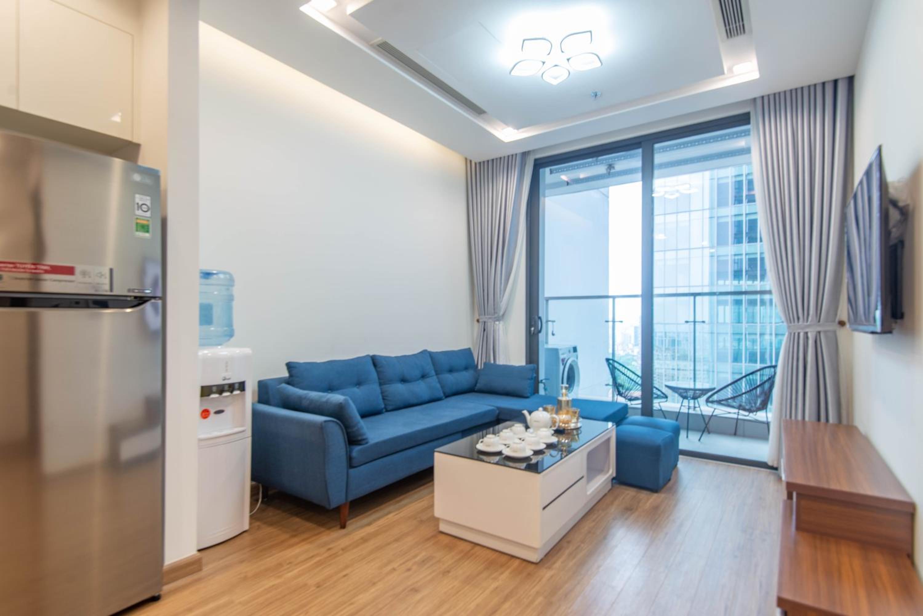 Skyline apartment Vinhomes Metropolis