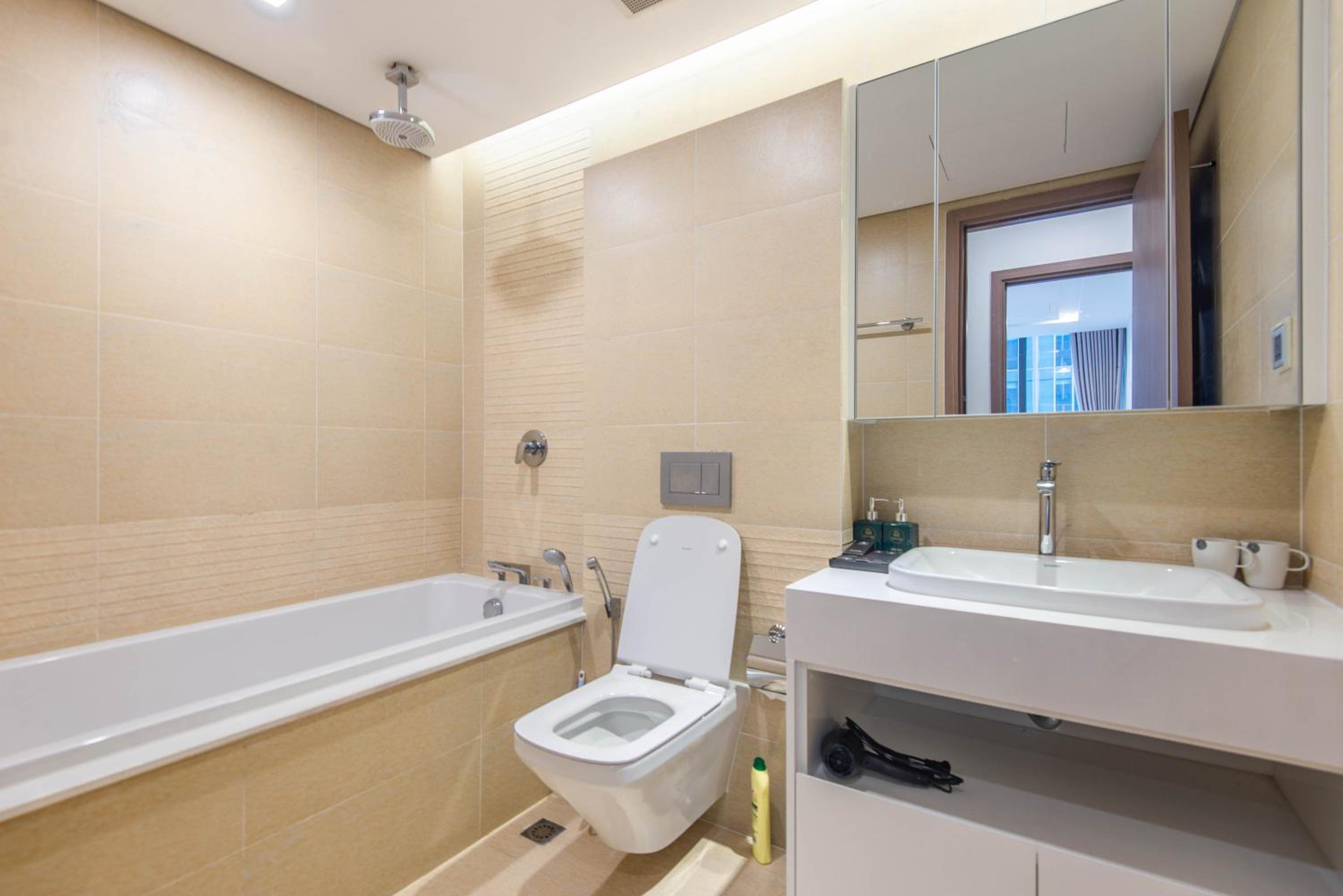 Skyline apartment Vinhomes Metropolis
