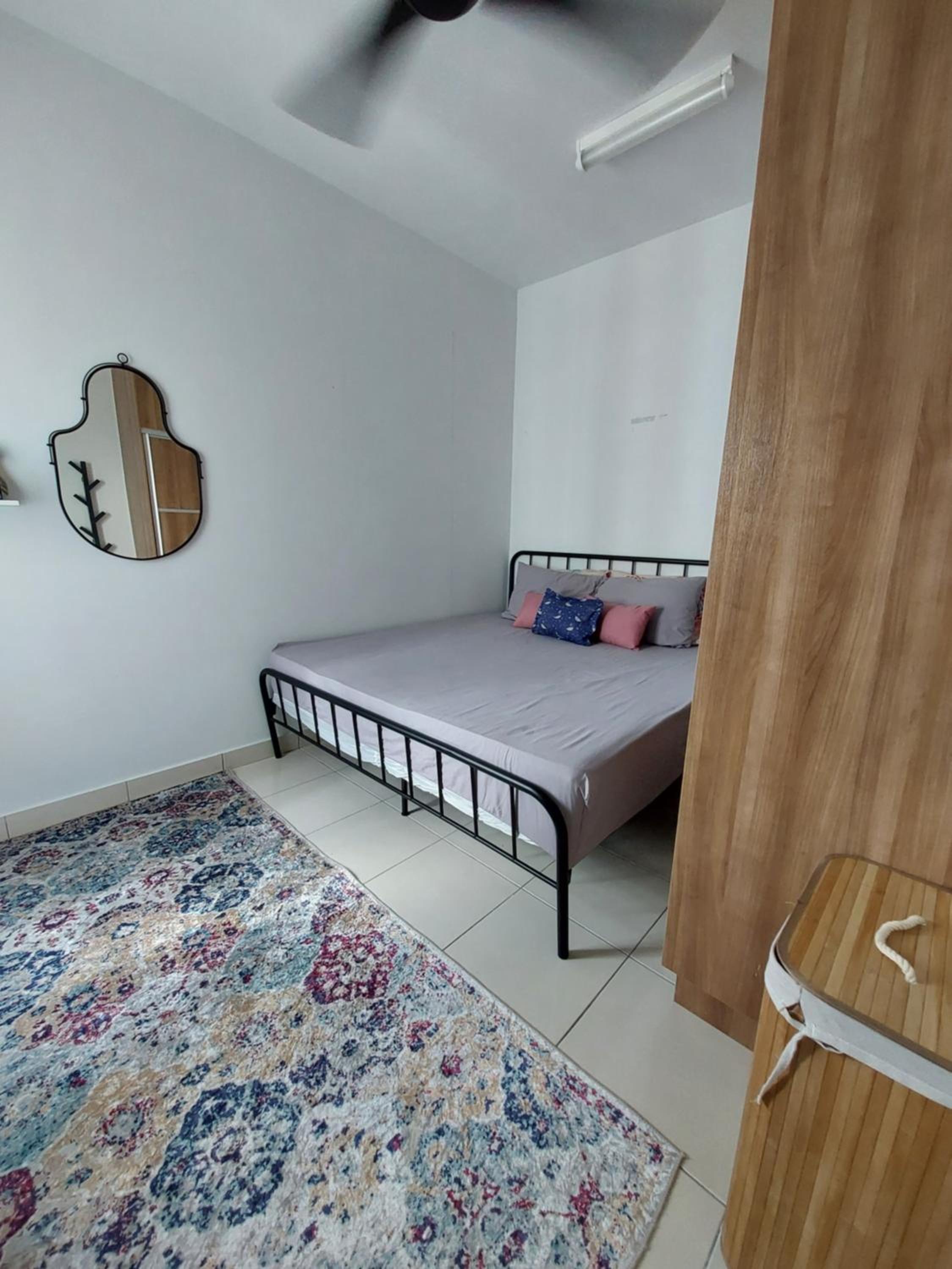 Alanis Residence Kota Warisan KLIA Sepang Nilai 2 bedroom 1 bathroom fully air-cond Wi-Fi Smart TV Pool view photo 3