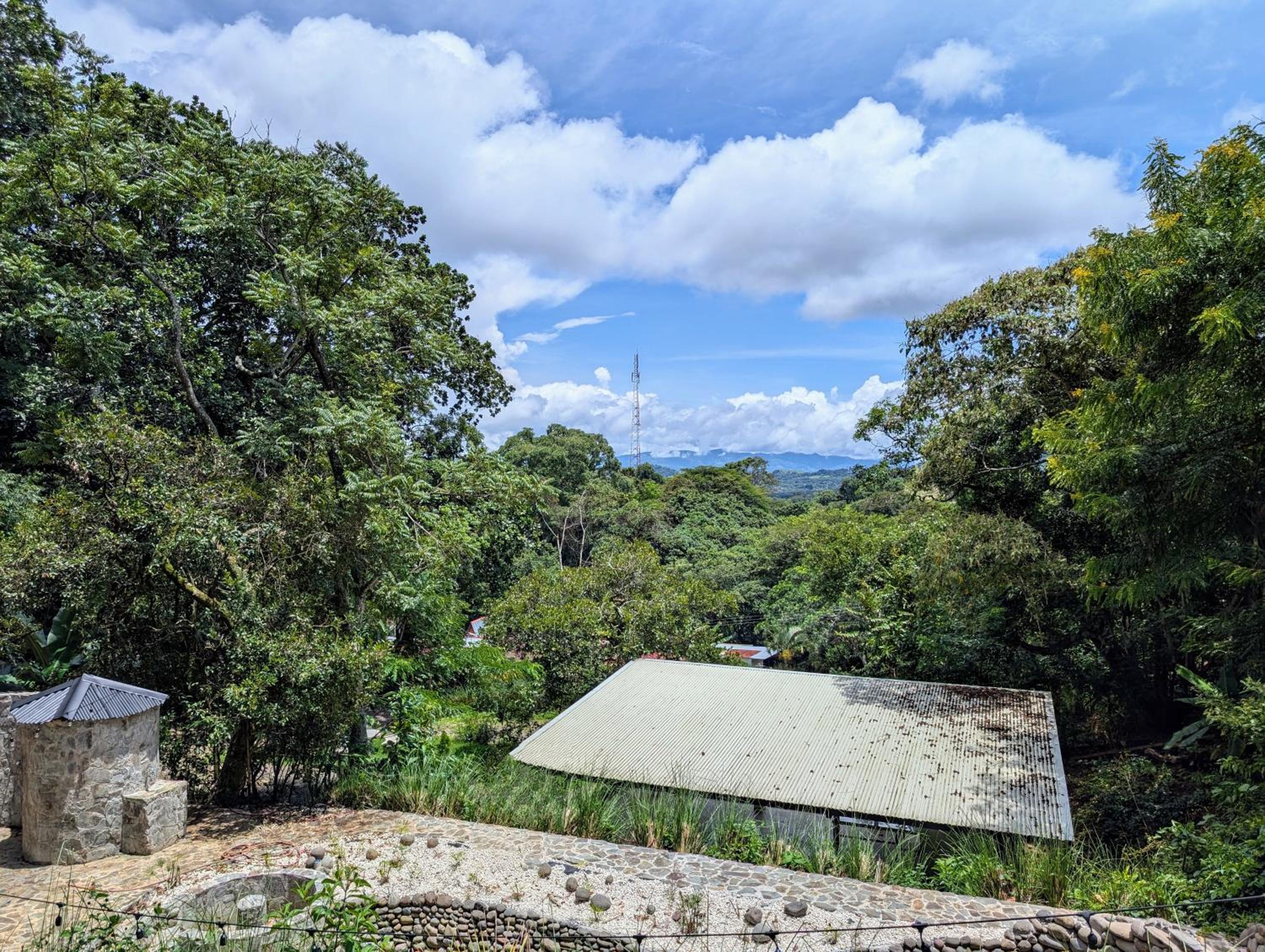 Fully furnished lodge with hot tub and pool - Alto Castillo
