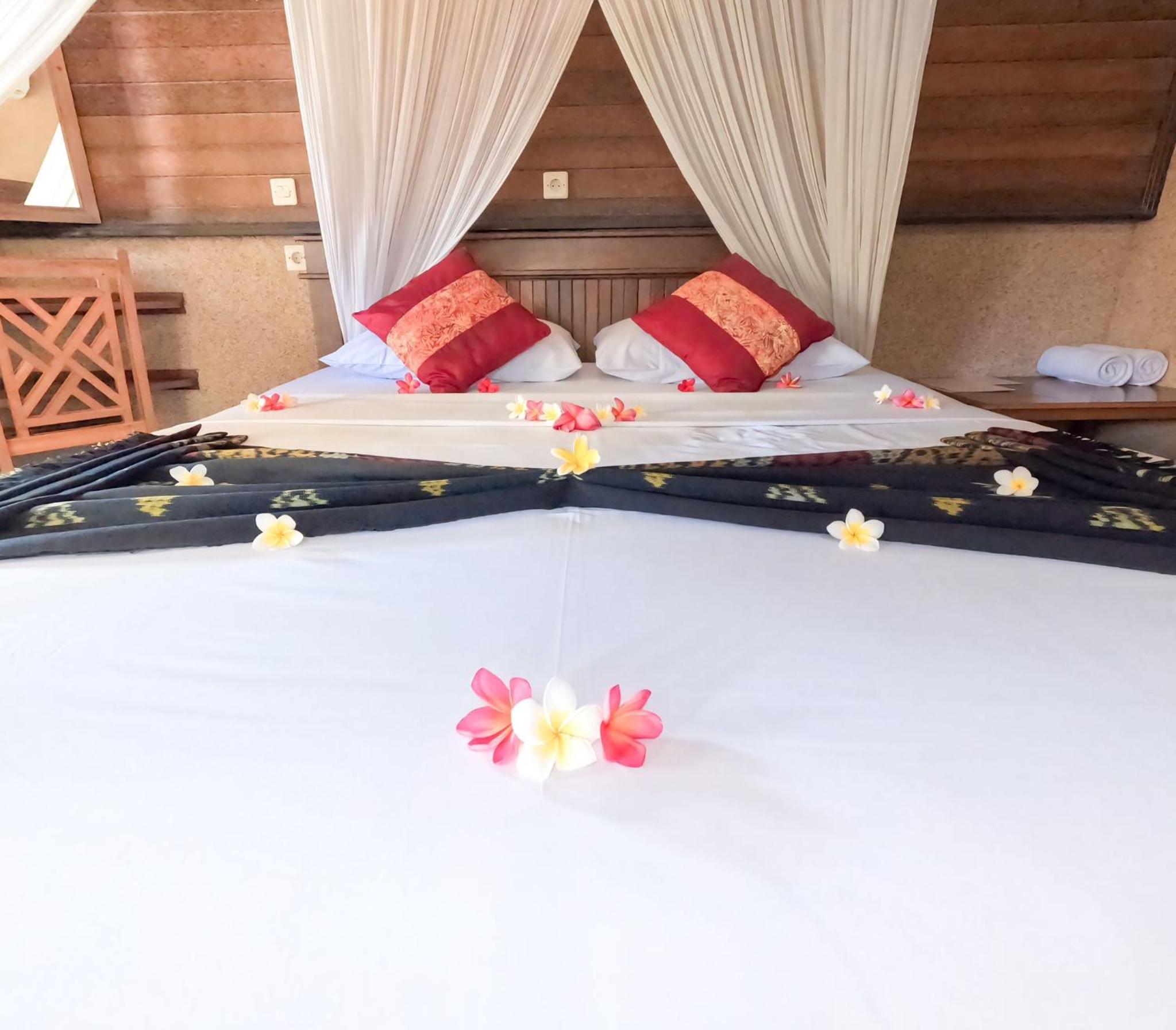Suka Sari Cottages