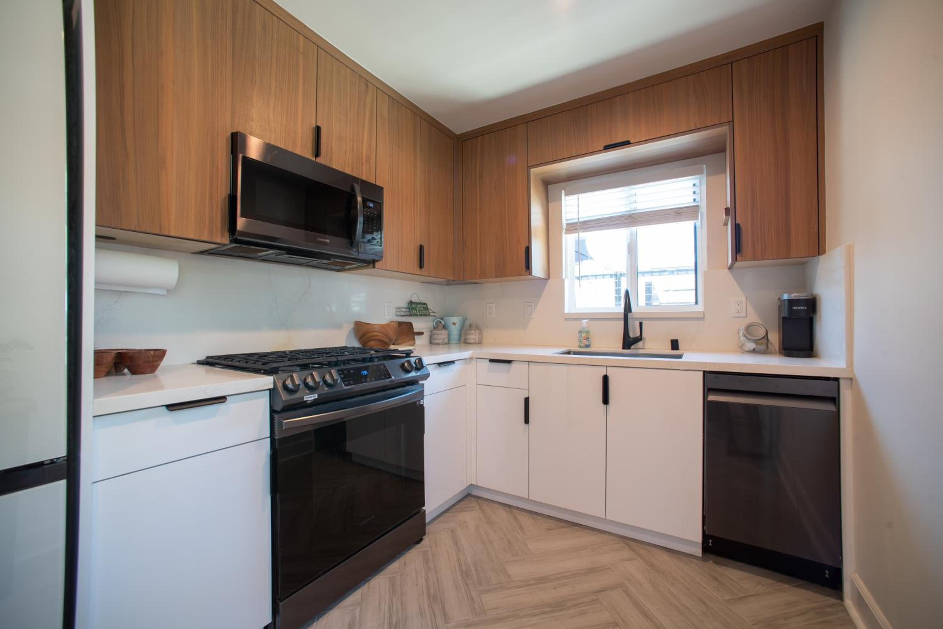 5BD Family, Event Friendly 4plex Steps2Beach view 5