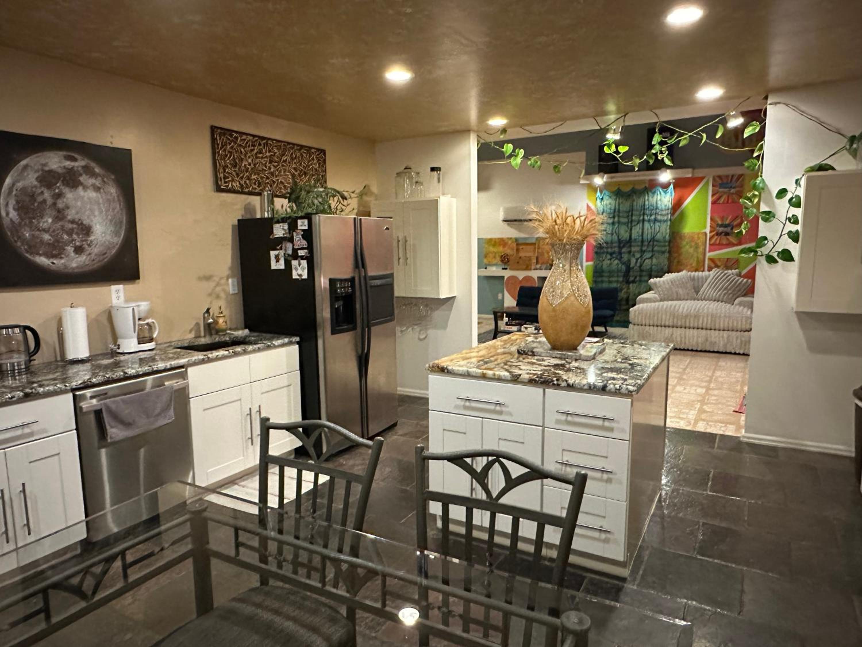 Colby Vacations - Hippie Chic Oasis - Property Image 2