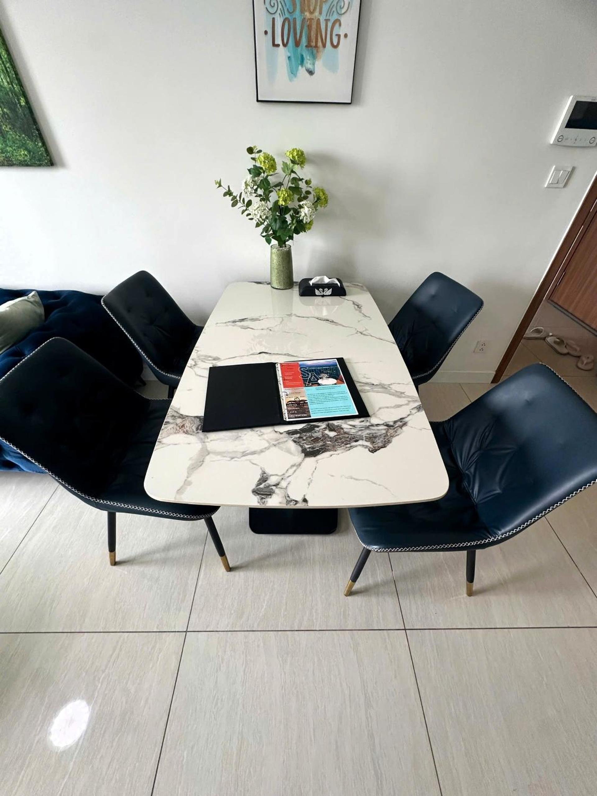 Swanbay Apartment Group view 2