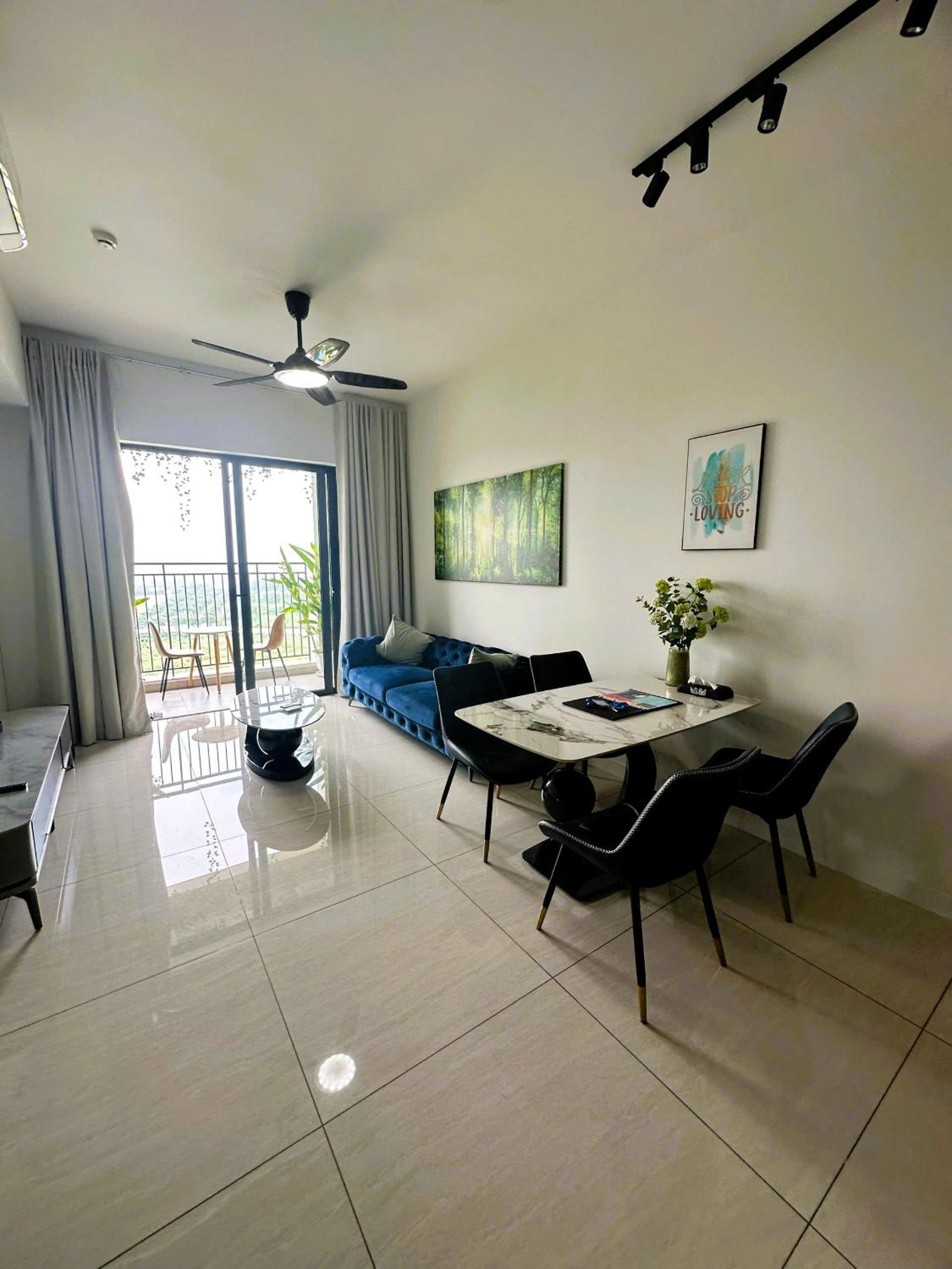 Swanbay Apartment Group view 5