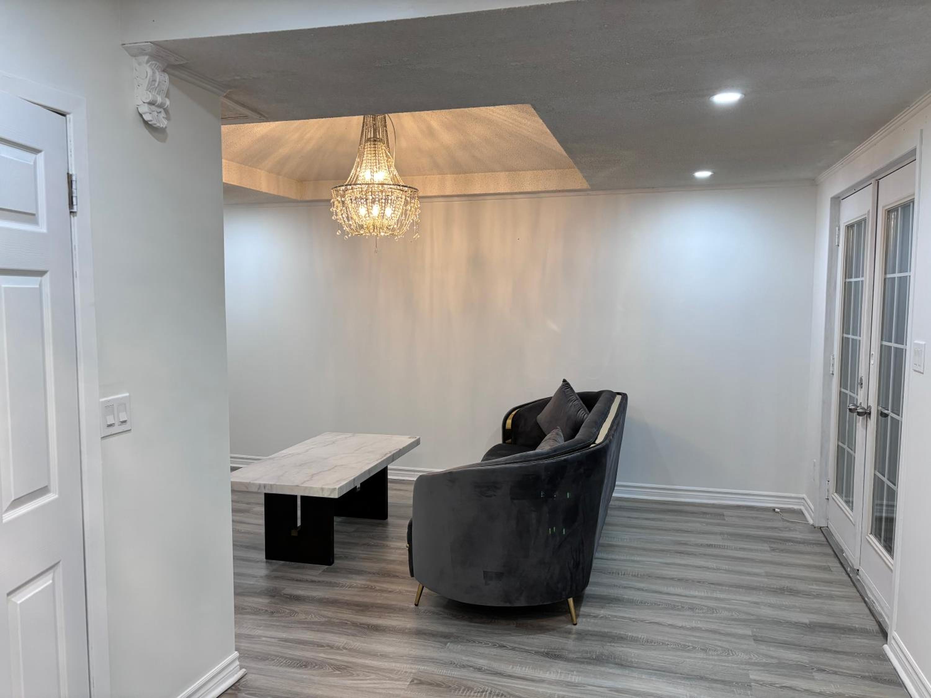 Entire bungalow, full privacy, free parking