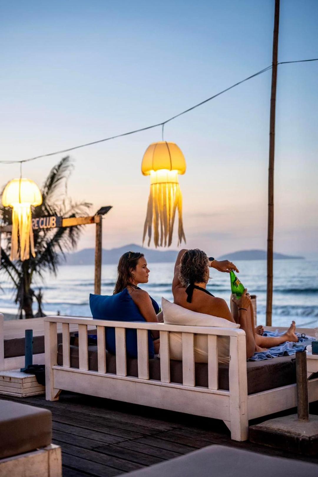 Fish Lantern House An Bang beach