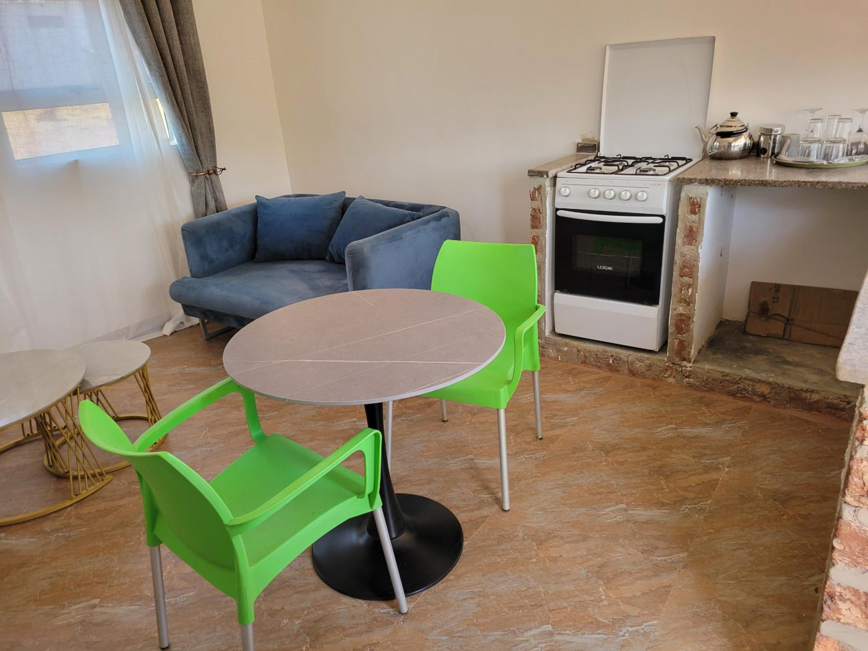 Kitumba Lodge, 1 bed, kitchen & Lounge view 5