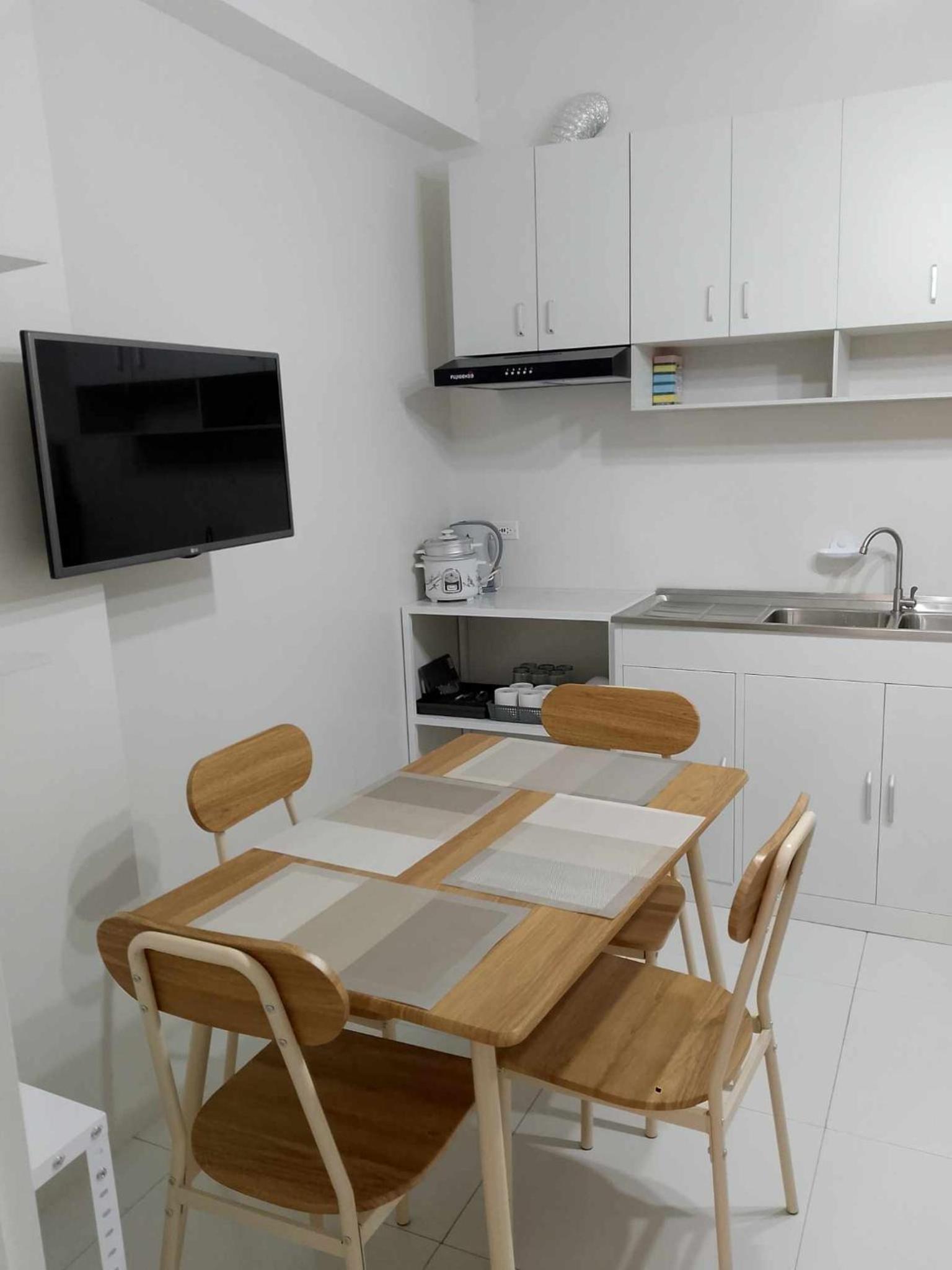 GoodFaith House Rental - Deca Sentrio Condo view 4