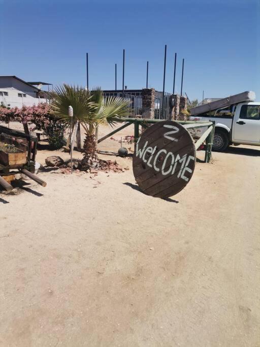 Agradable casa cerca de la playa, piscina internet