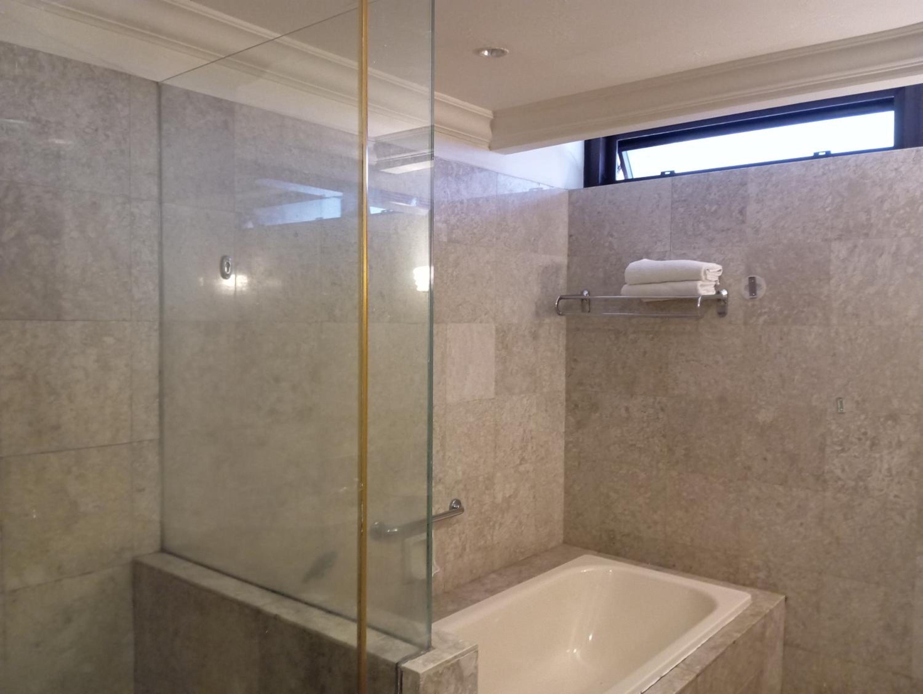 East Service Suites at Times Square KL