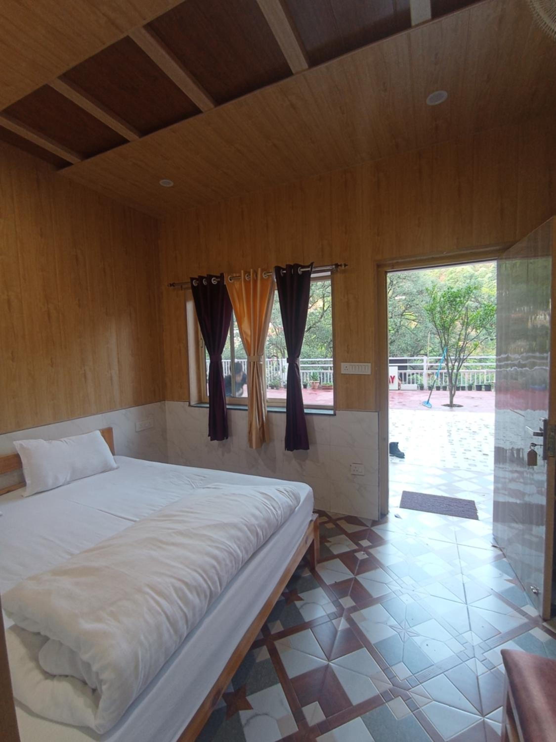 Rose Home STAY view 3