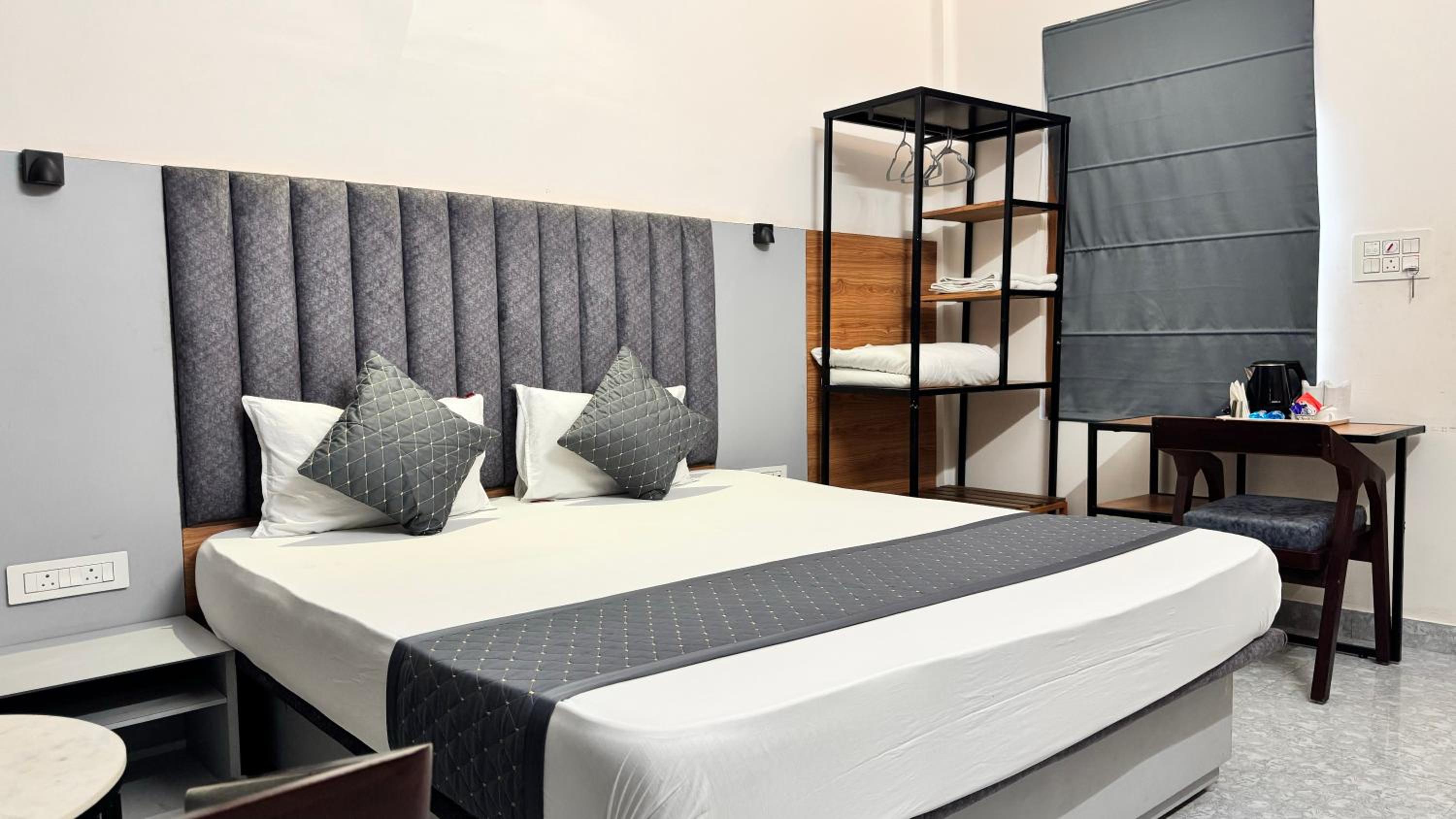 Hotel Insta 18