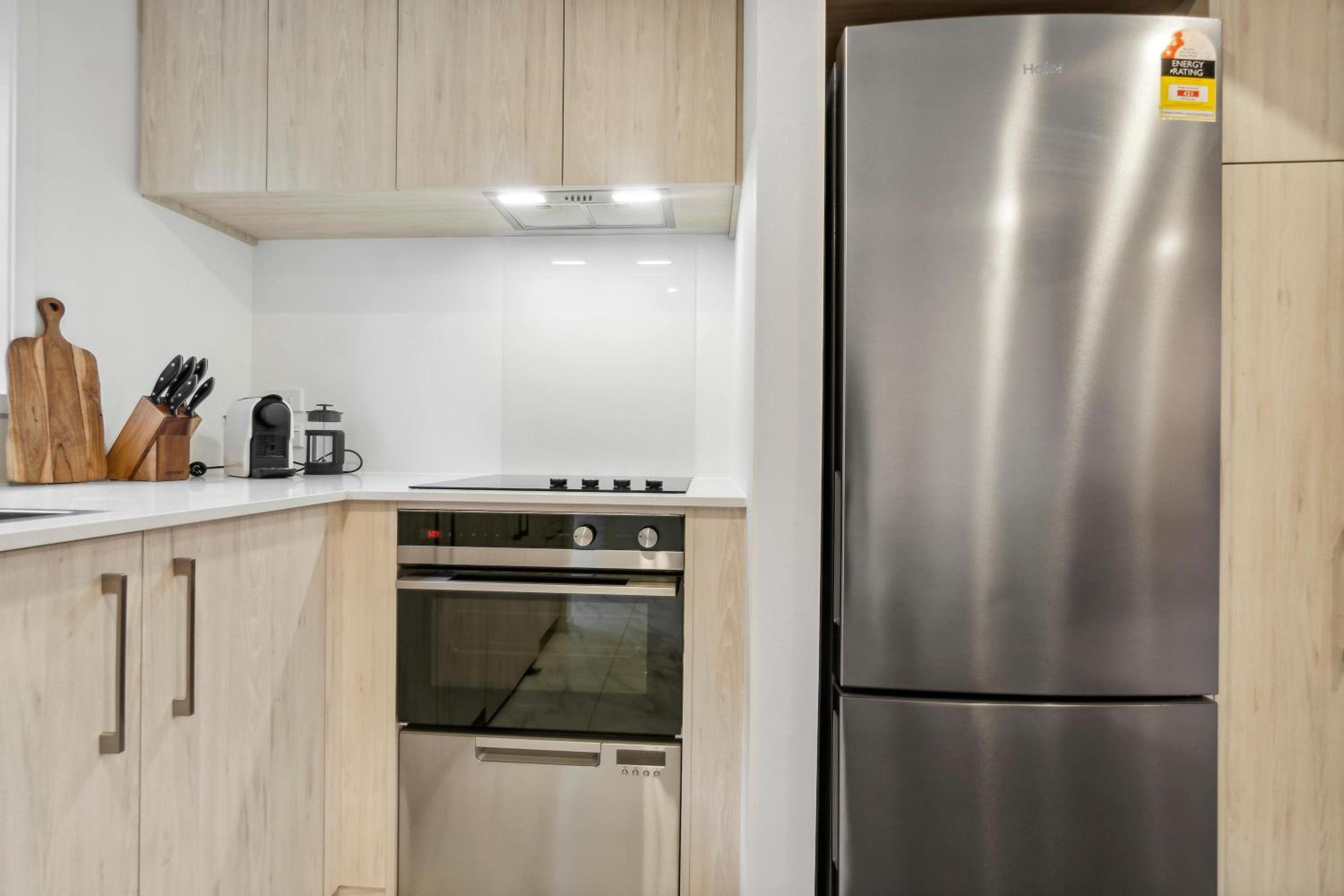 Chic 2-BR Haven with Relaxing Patio and Modern view 2