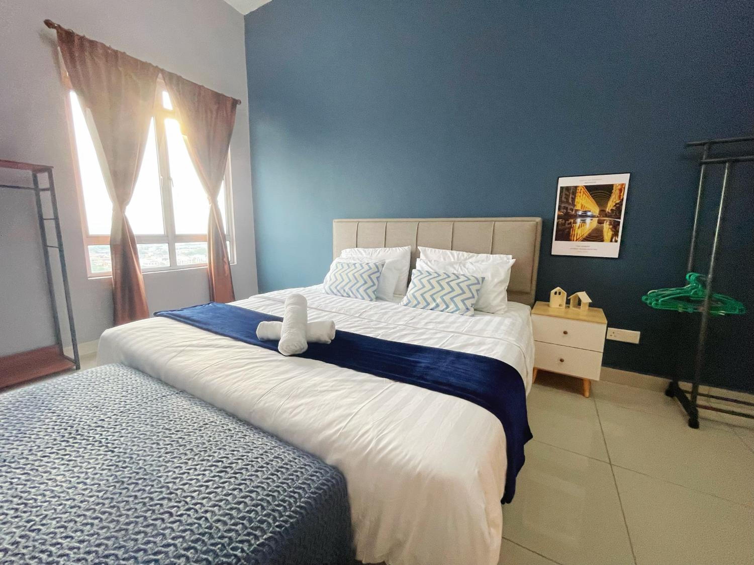 Mount Austin 2-4pax 5min Ikea Toppen Aeon Tebrau