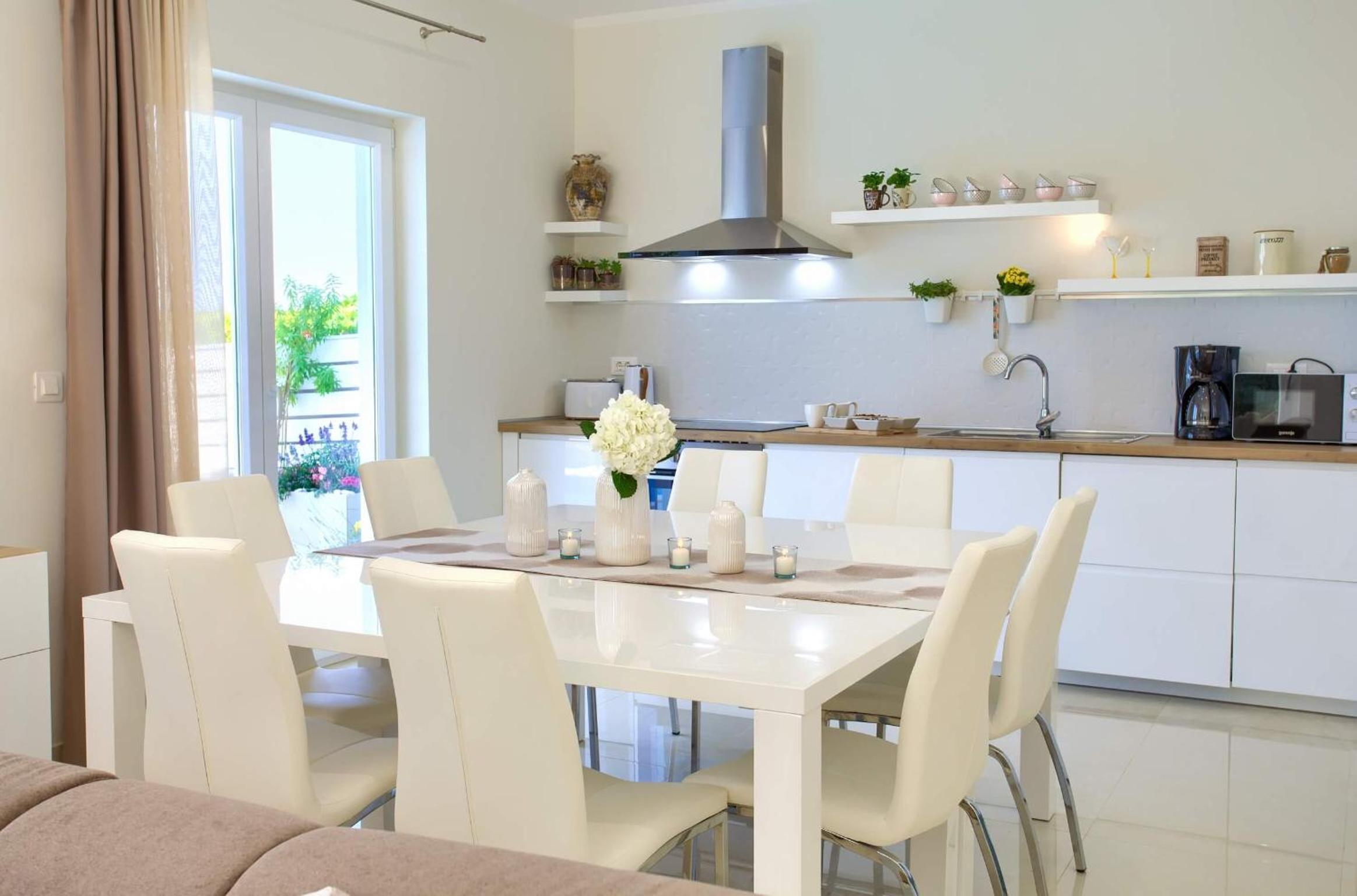 Casa Hedera en Dramalj — kitchen