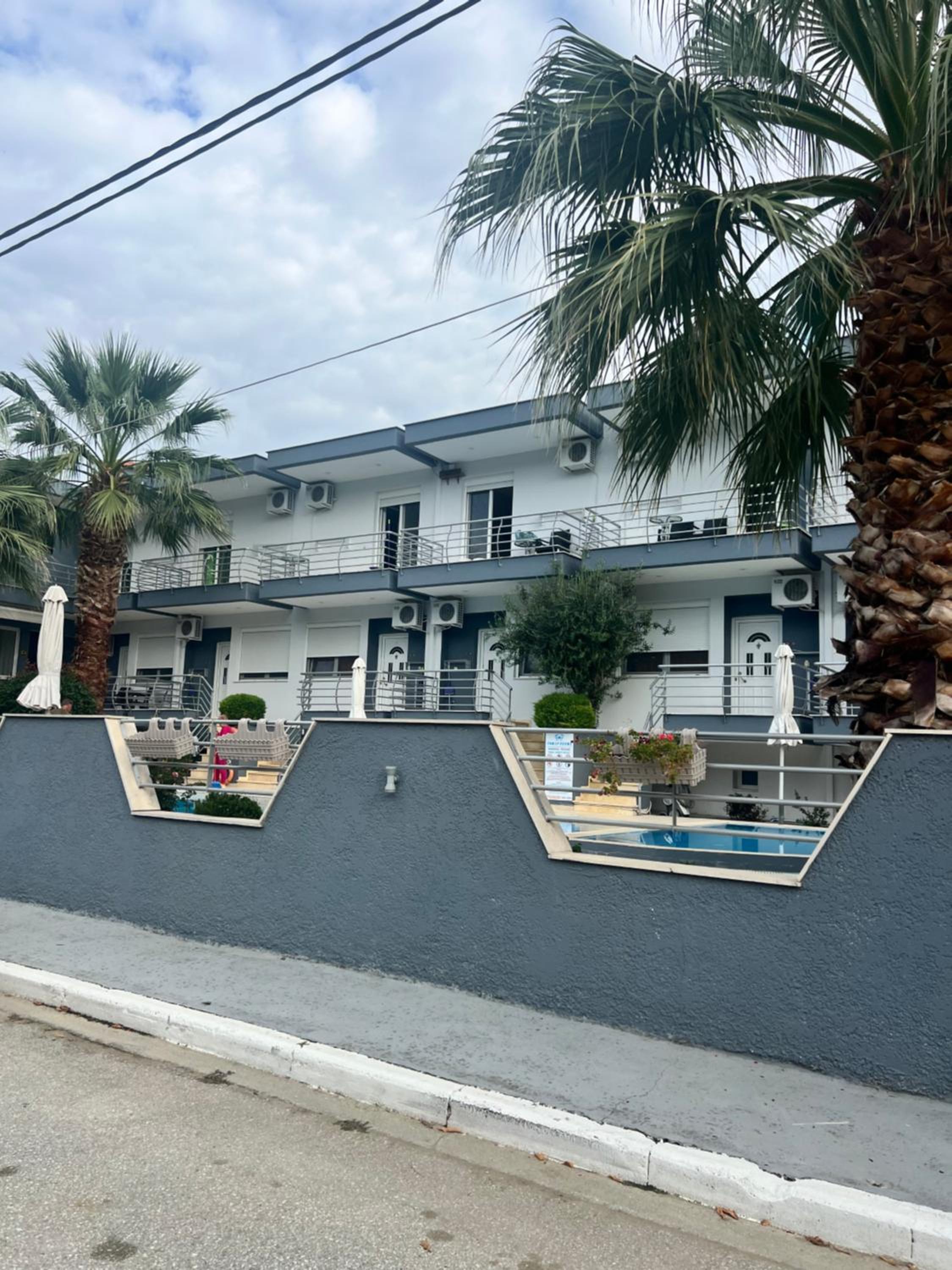 Family Rooms - Property Image 13