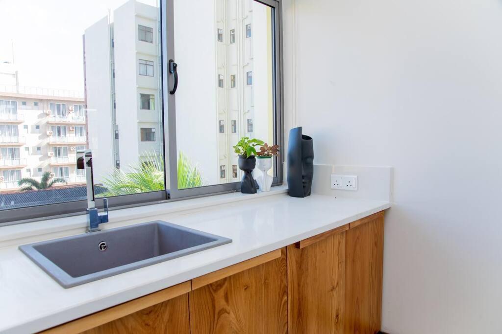 Aron's Lavinia Cozy 4 bedroom duplex view 5