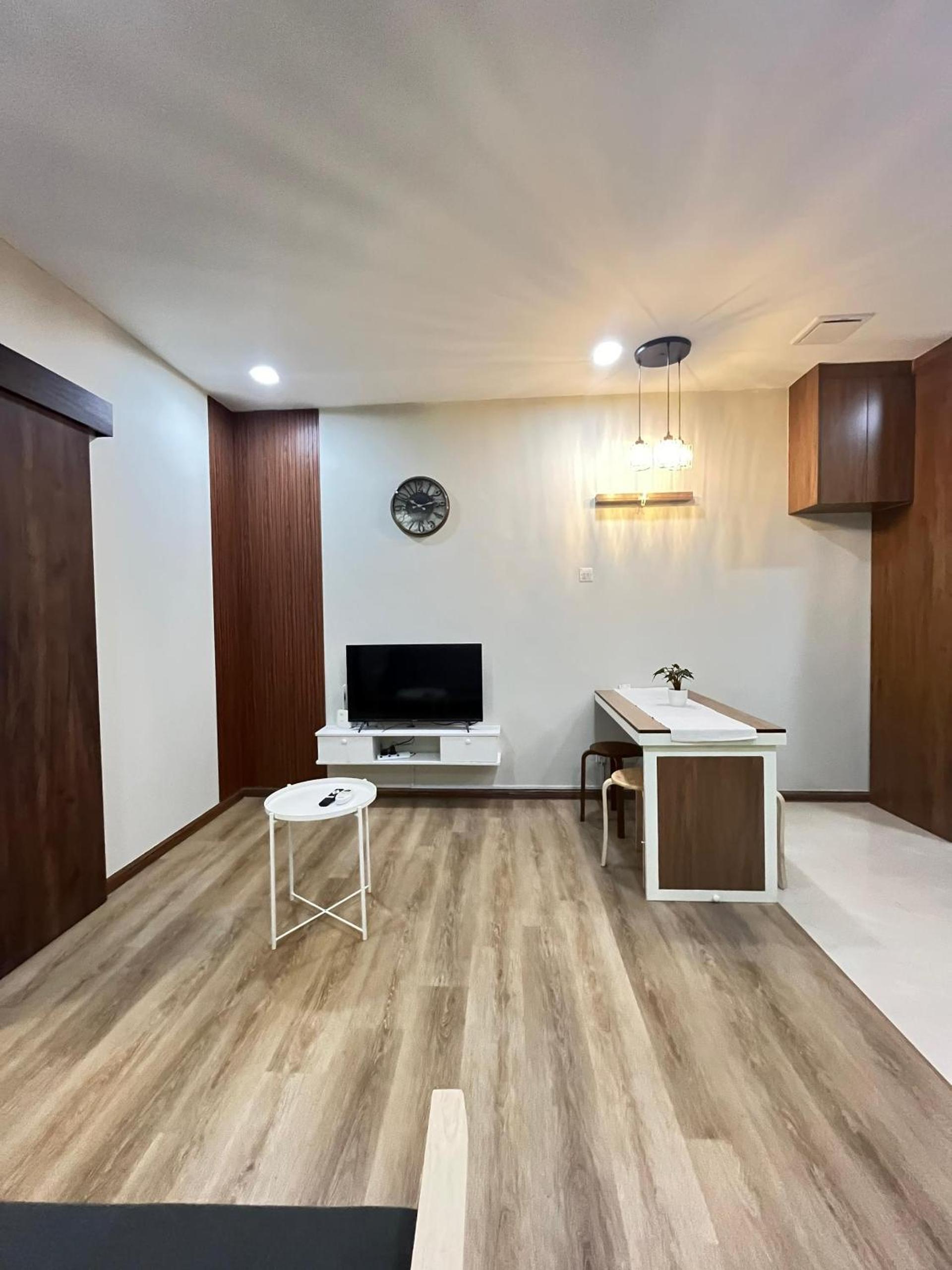 Parkview Service Apartment By Bonjour