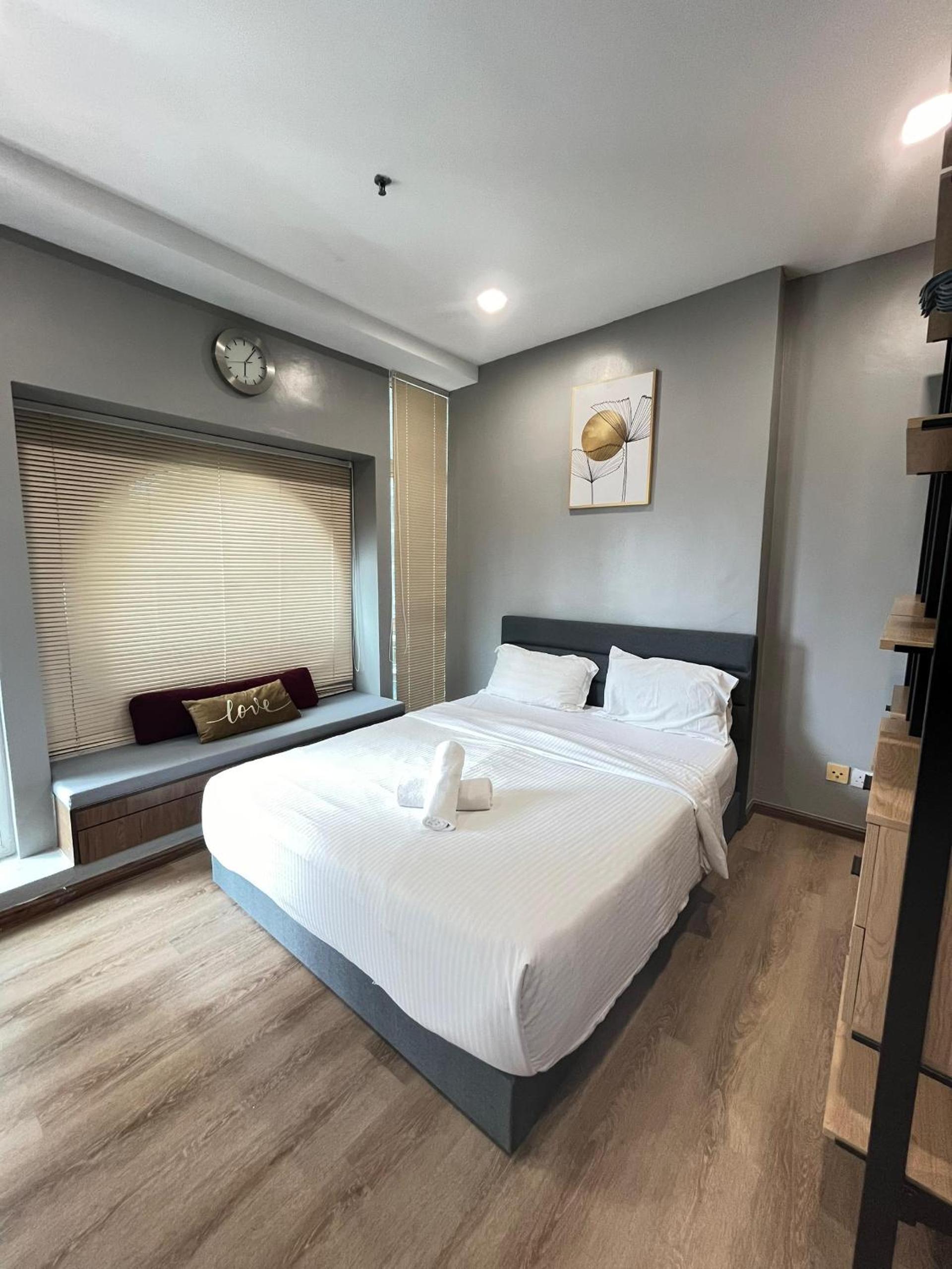 Parkview Service Apartment By Bonjour