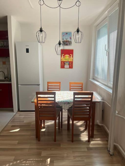 Linhs place