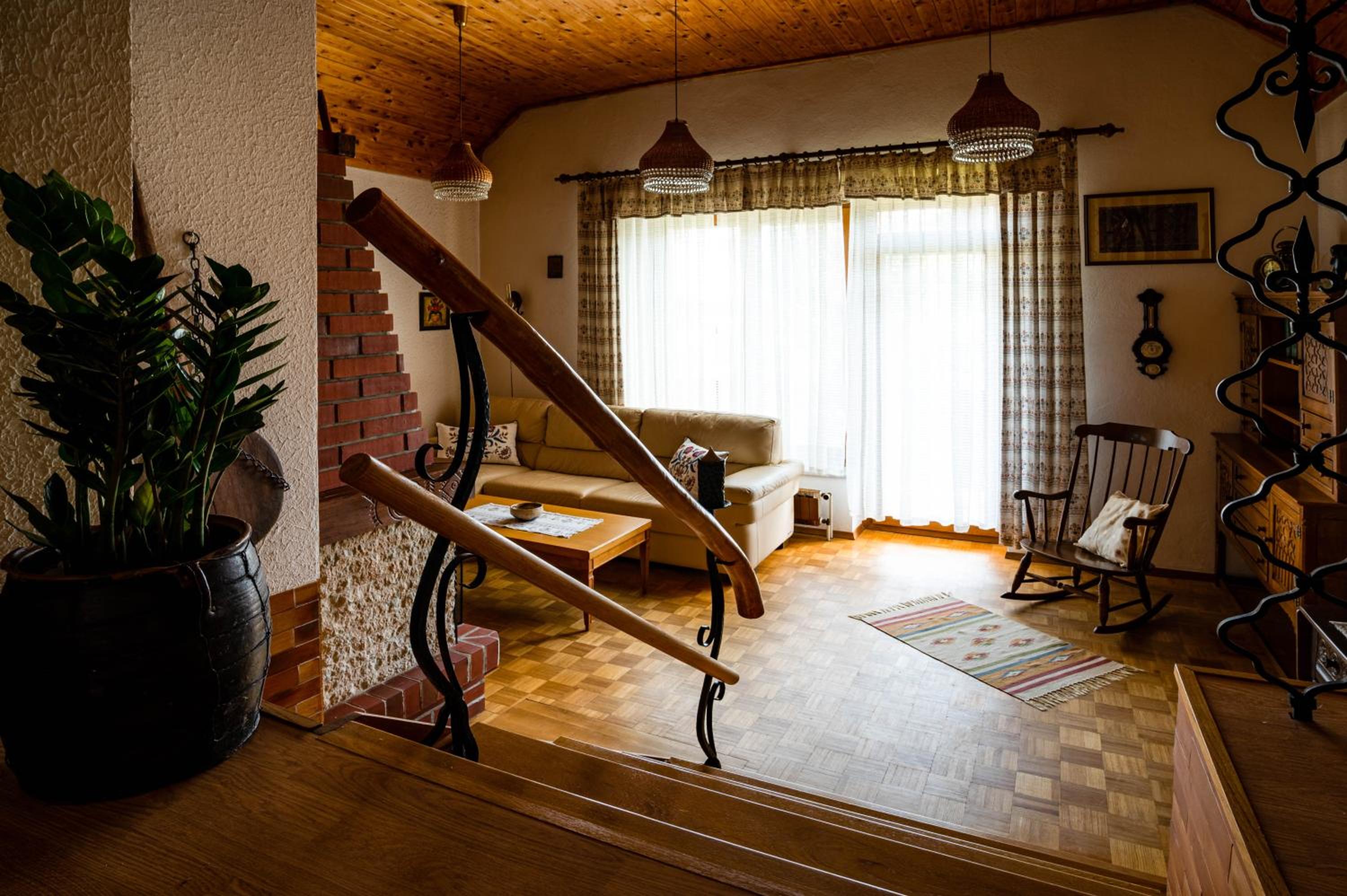 Charming Bled Home - Big Garden, BBQ & Free Bikes view 2