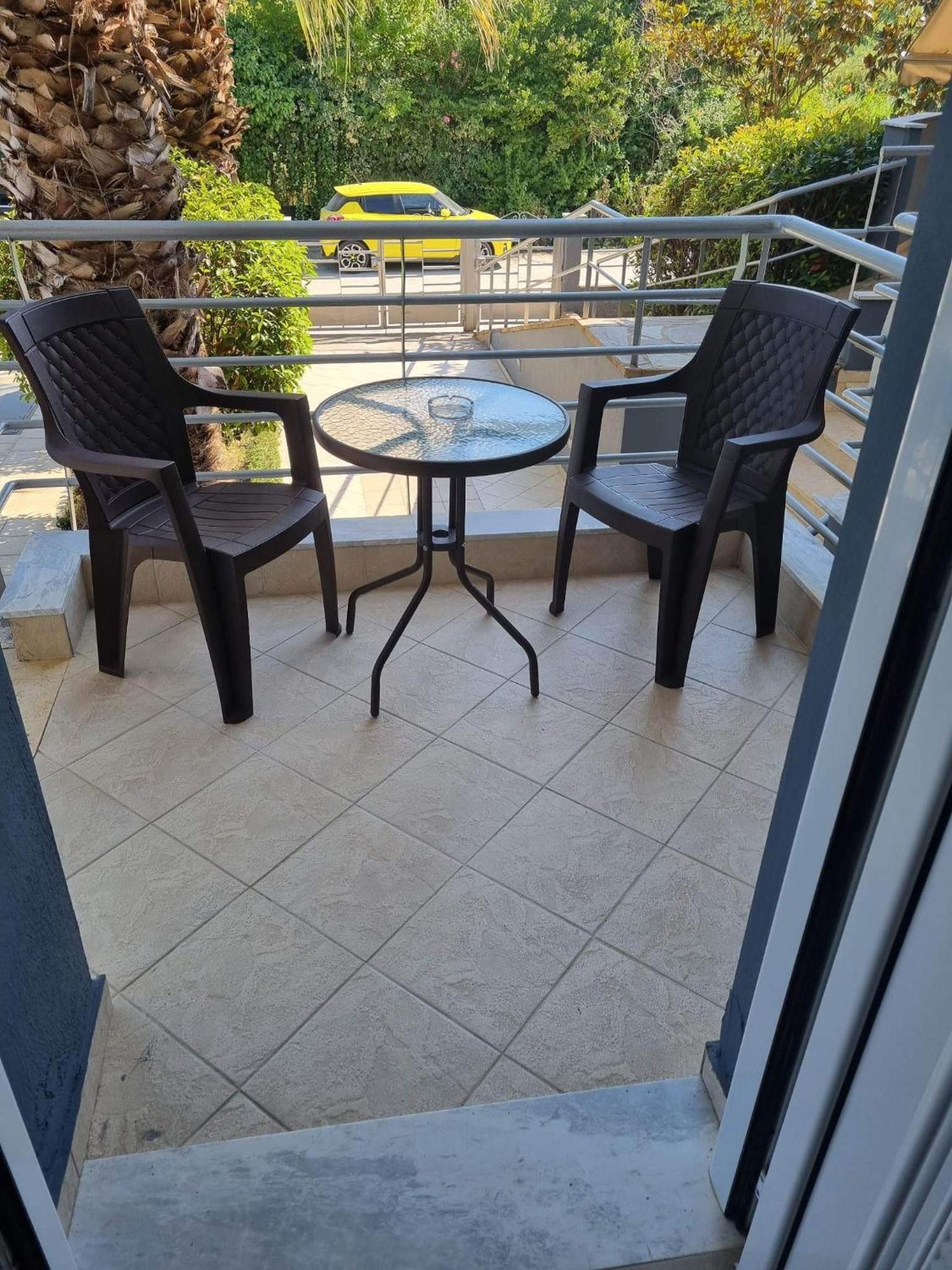 Family Rooms - Property Image 21