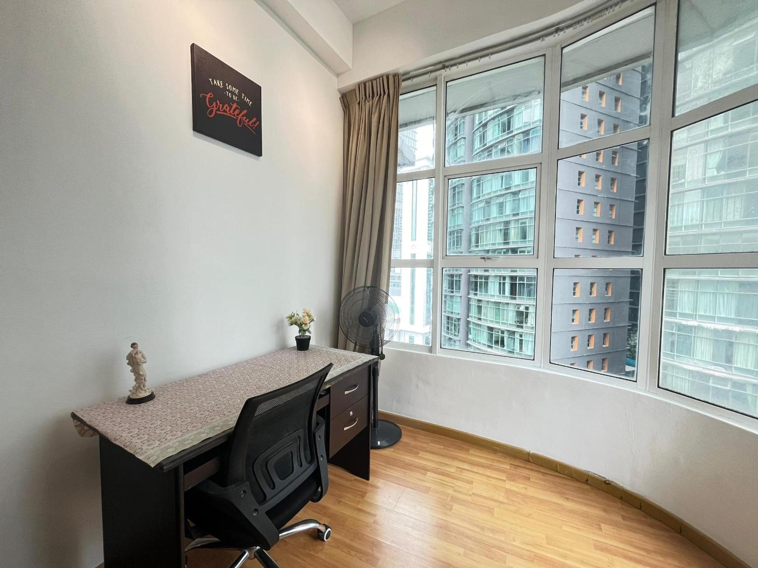 Parkview Service Apartment By Bonjour