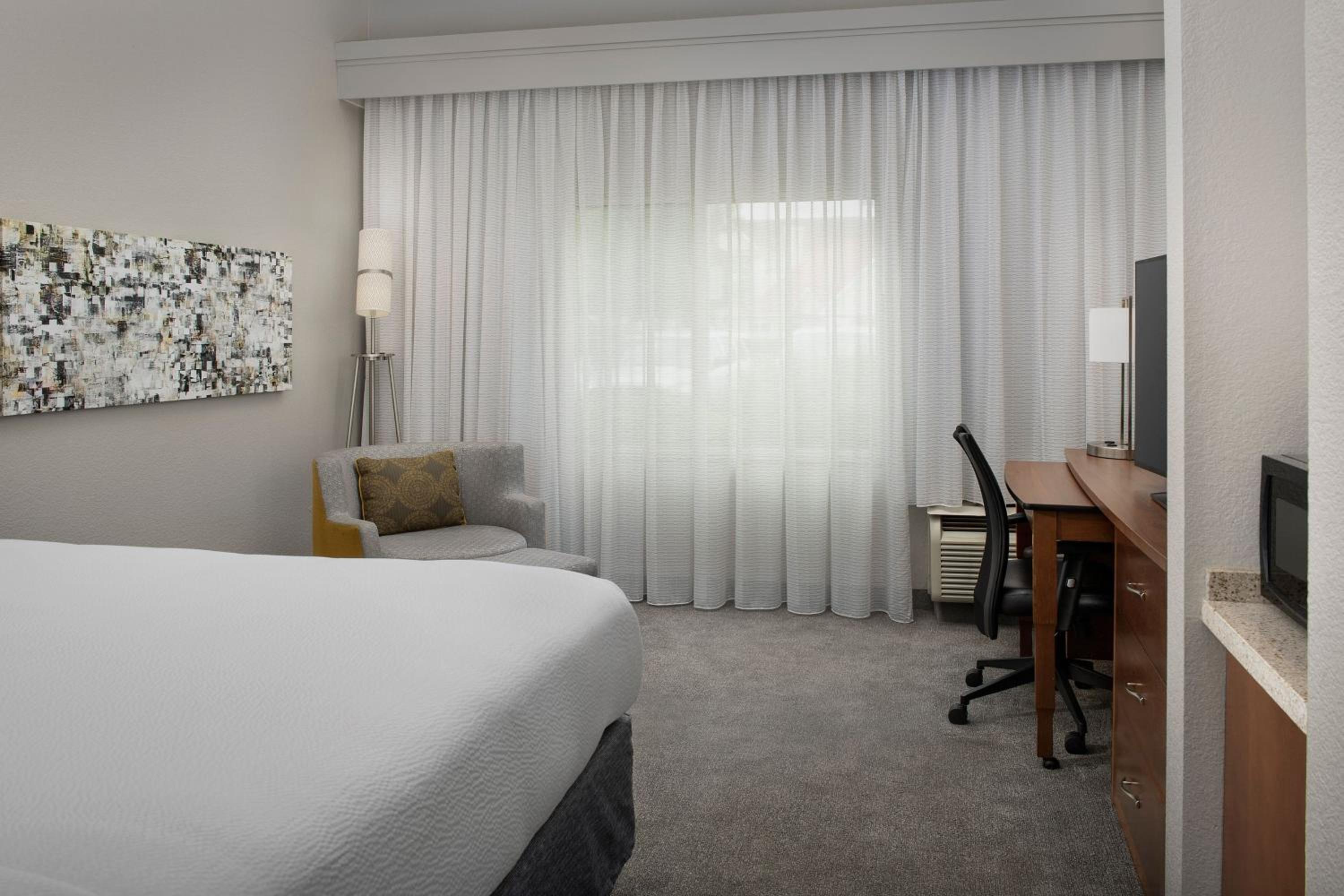 Willows Vacations - Courtyard Chico - Property Image 5