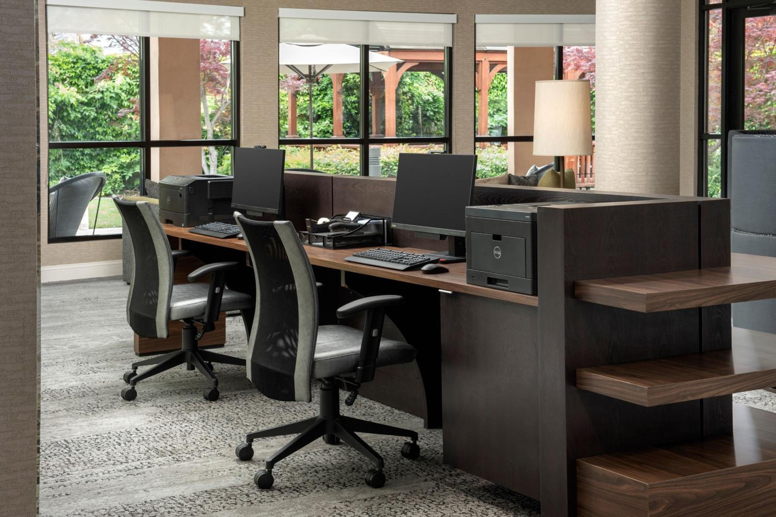 Chico Vacations - Courtyard Chico - Property Image 3