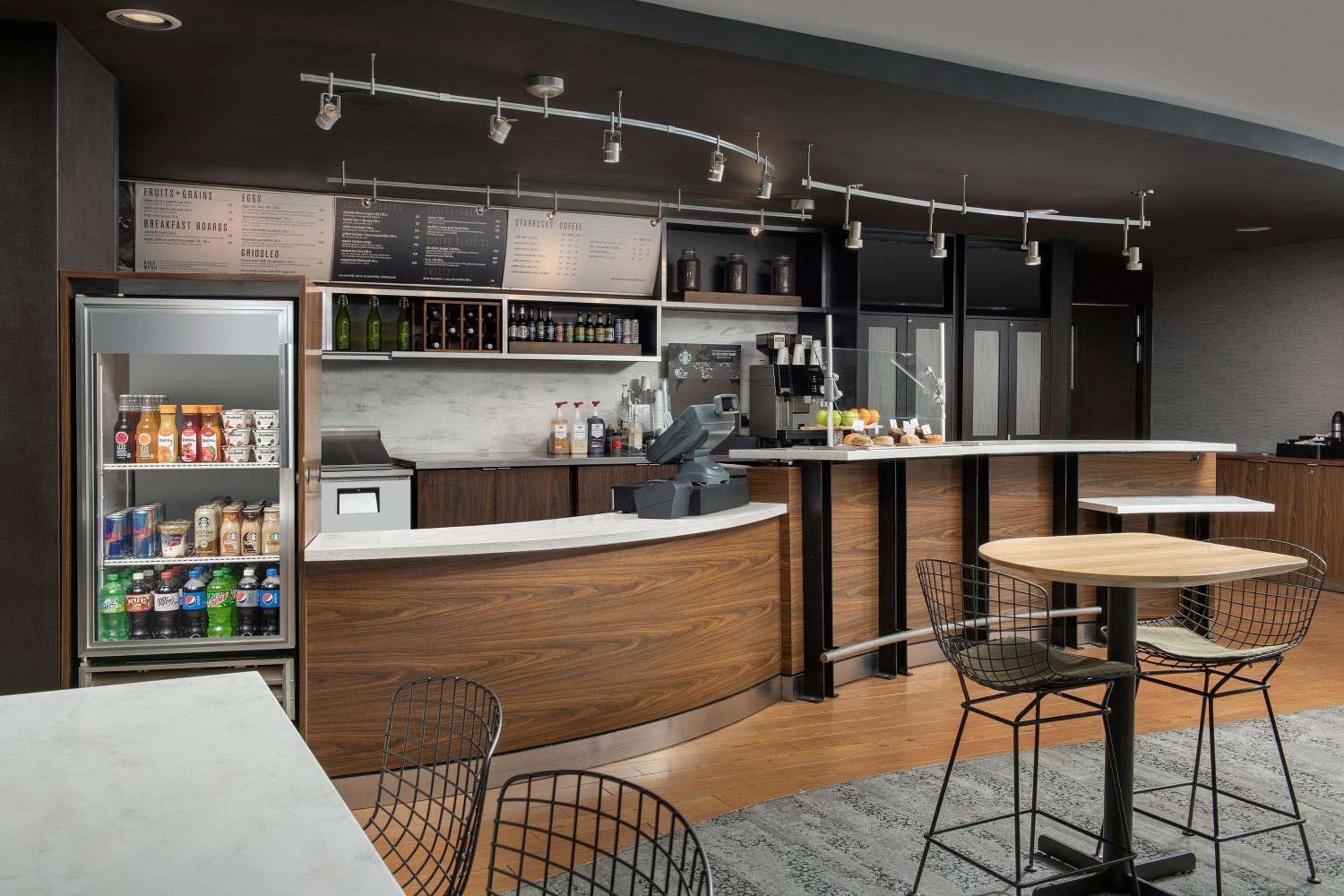 Chico Vacations - Courtyard Chico - Property Image 9