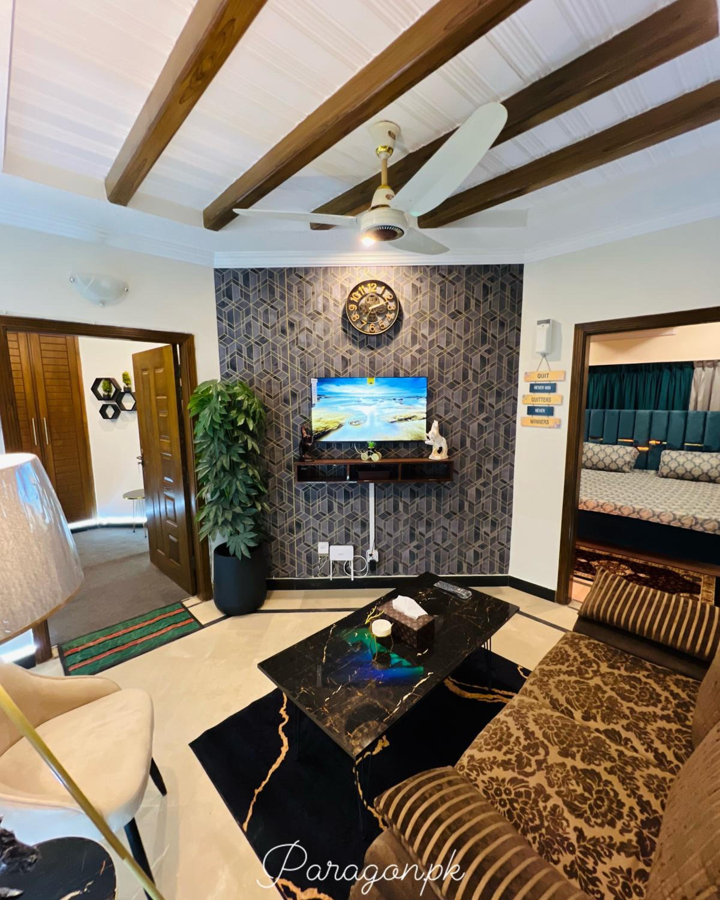 Paragon Luxury Apartment Islamabad view 3
