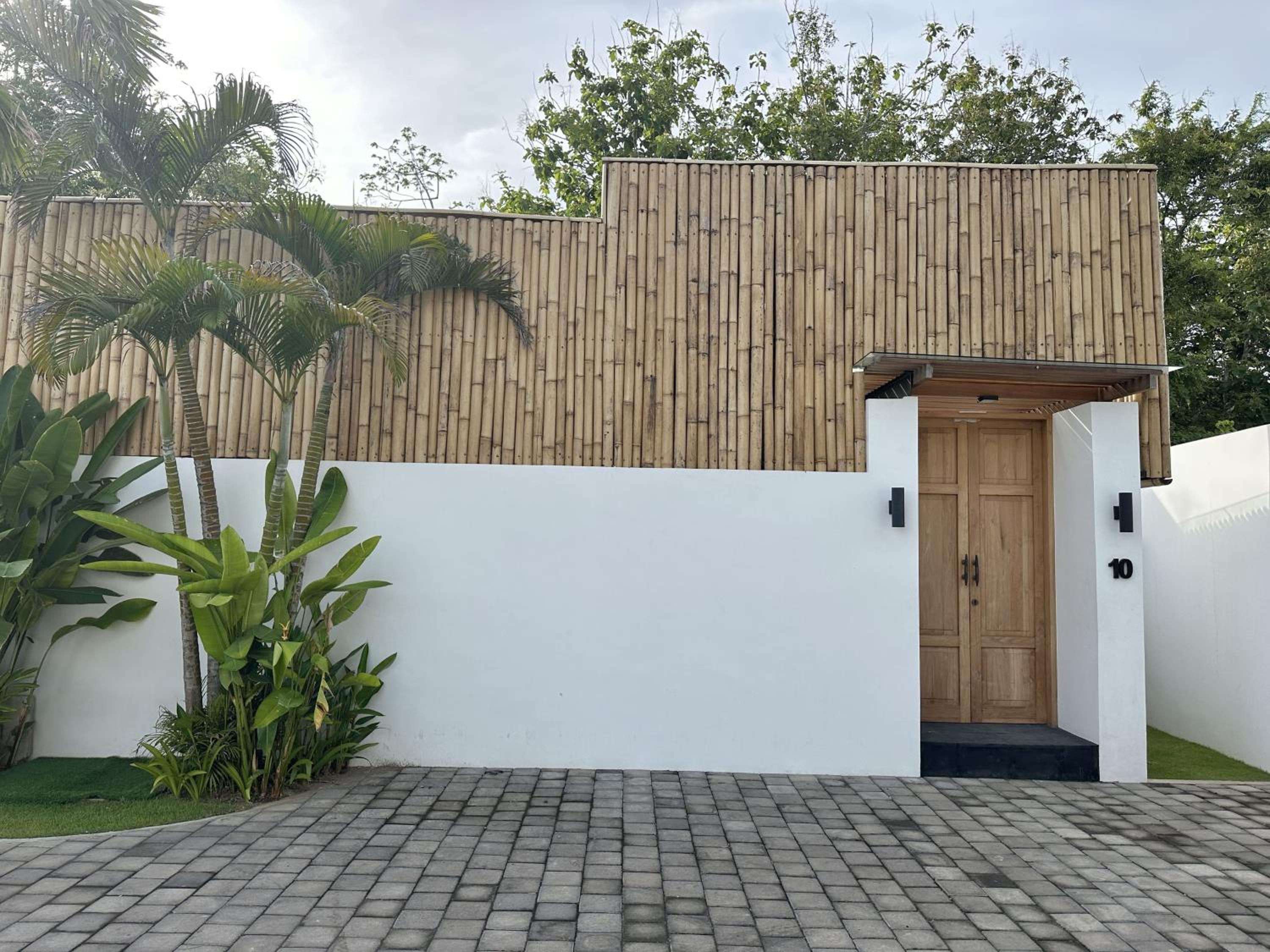 Hotel The Suites by The Young Villas - Image 1