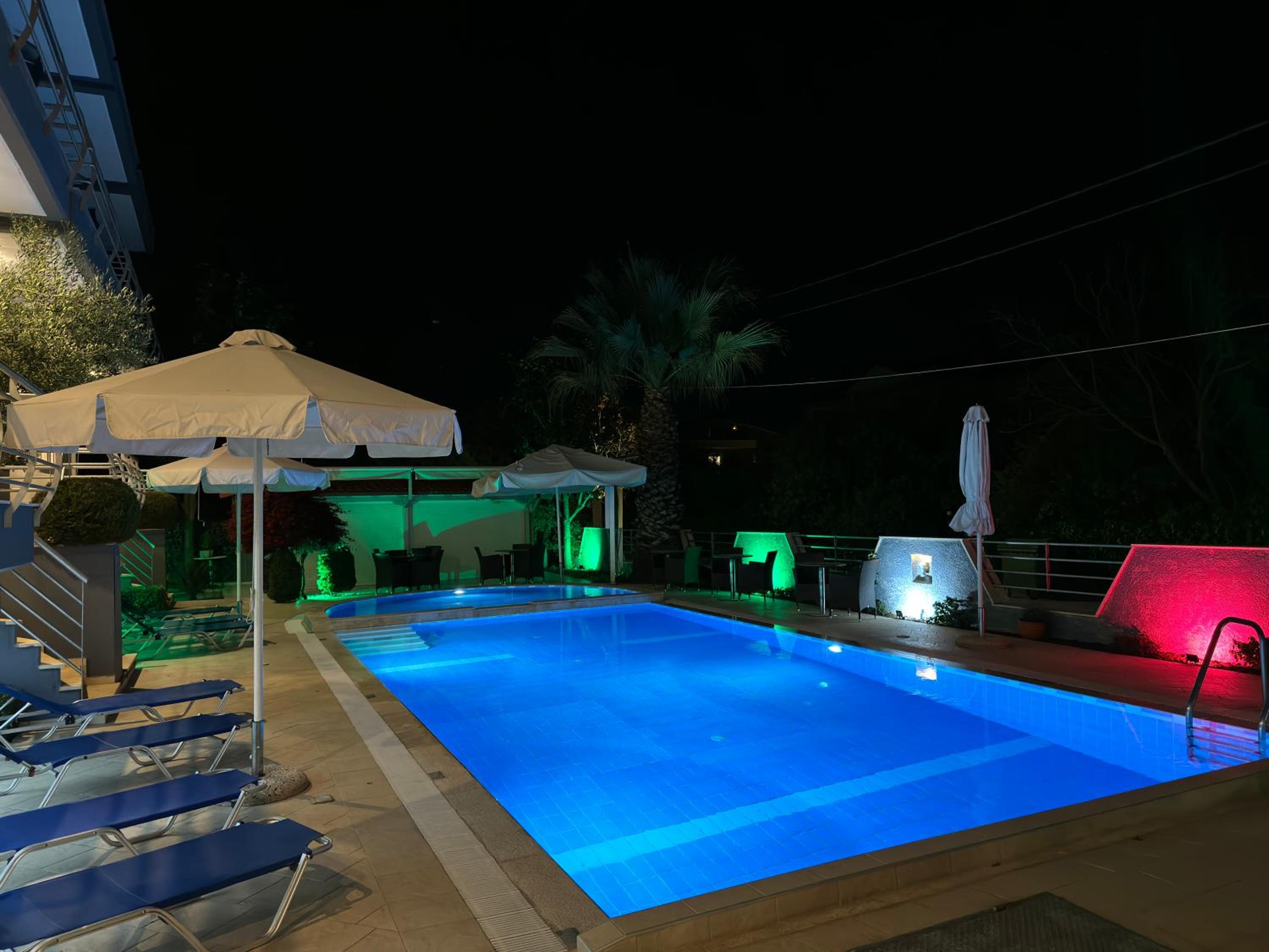 Family Rooms - Property Image 10