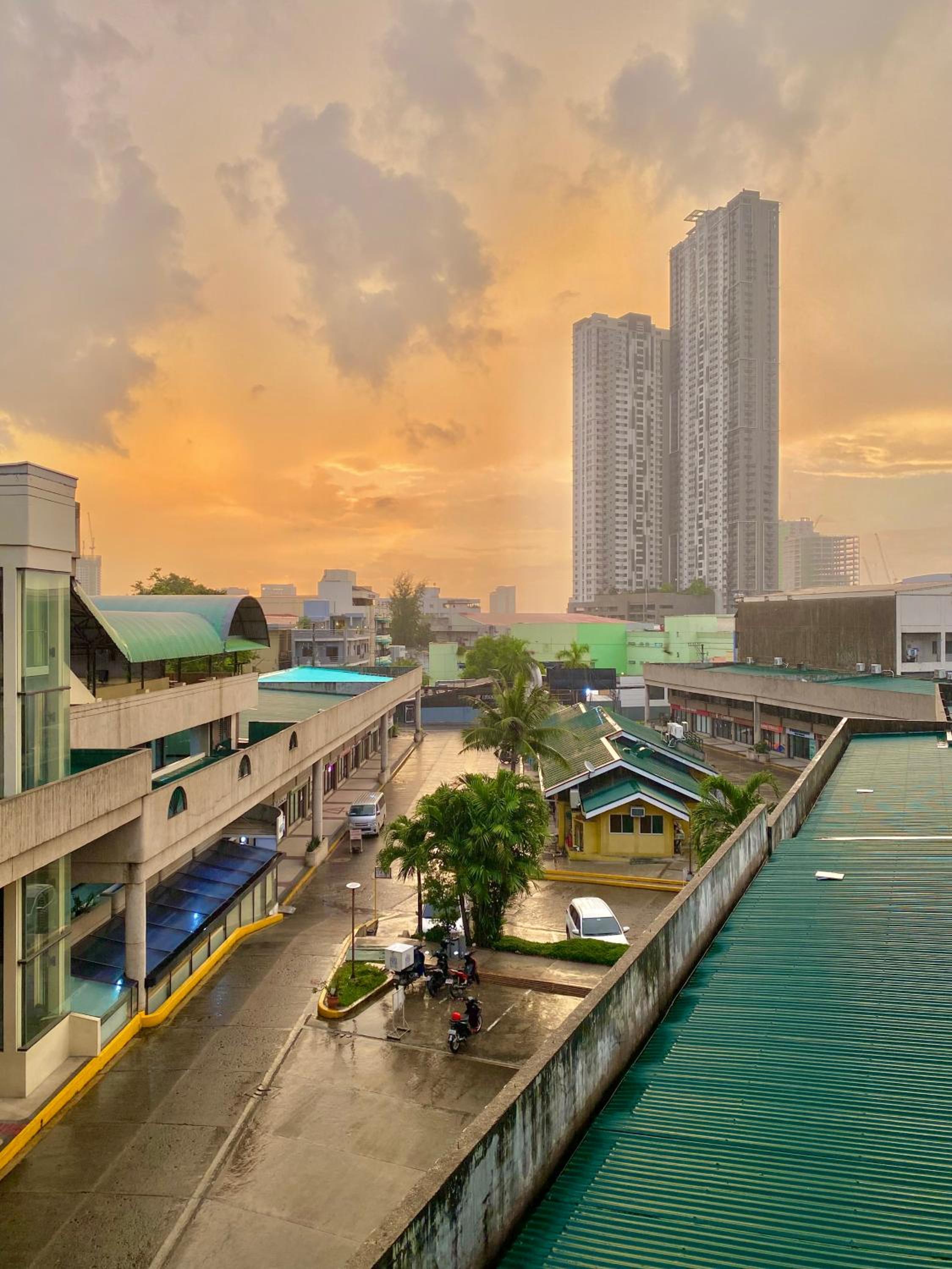 Cebu Century Plaza Hotel