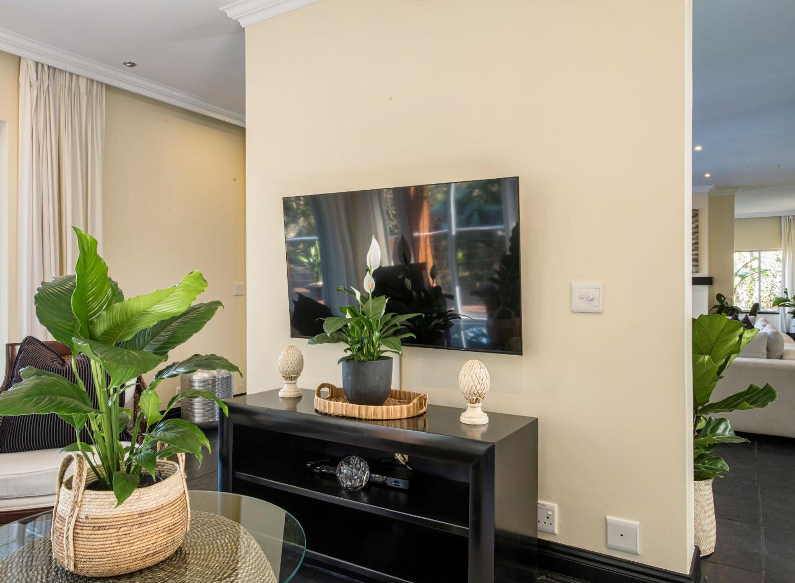 Luxury Villa Umdoni - Eden Rock Estate, Pennington view 5