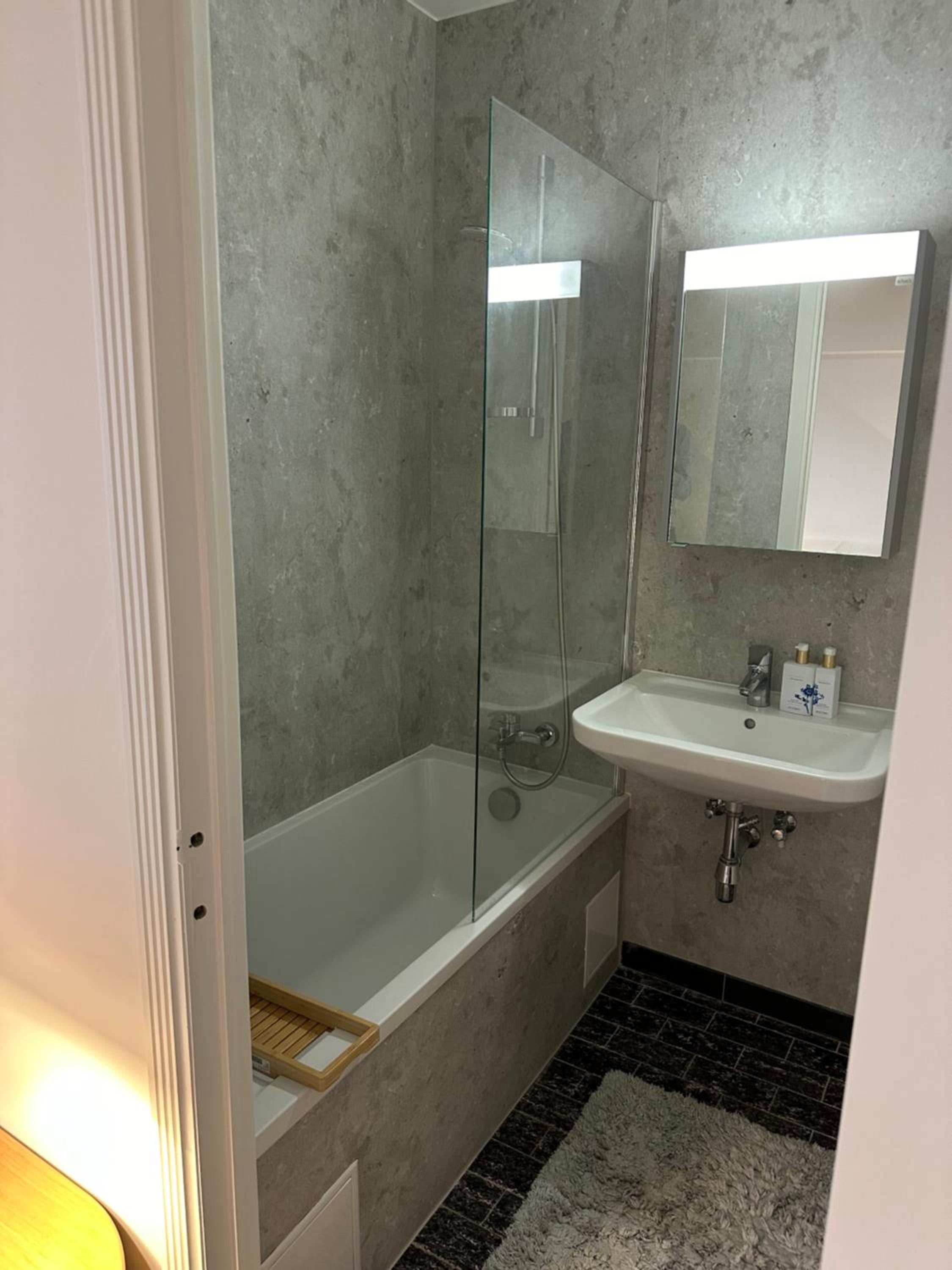 Beautiful luxurious studio in the heart of the European quarter