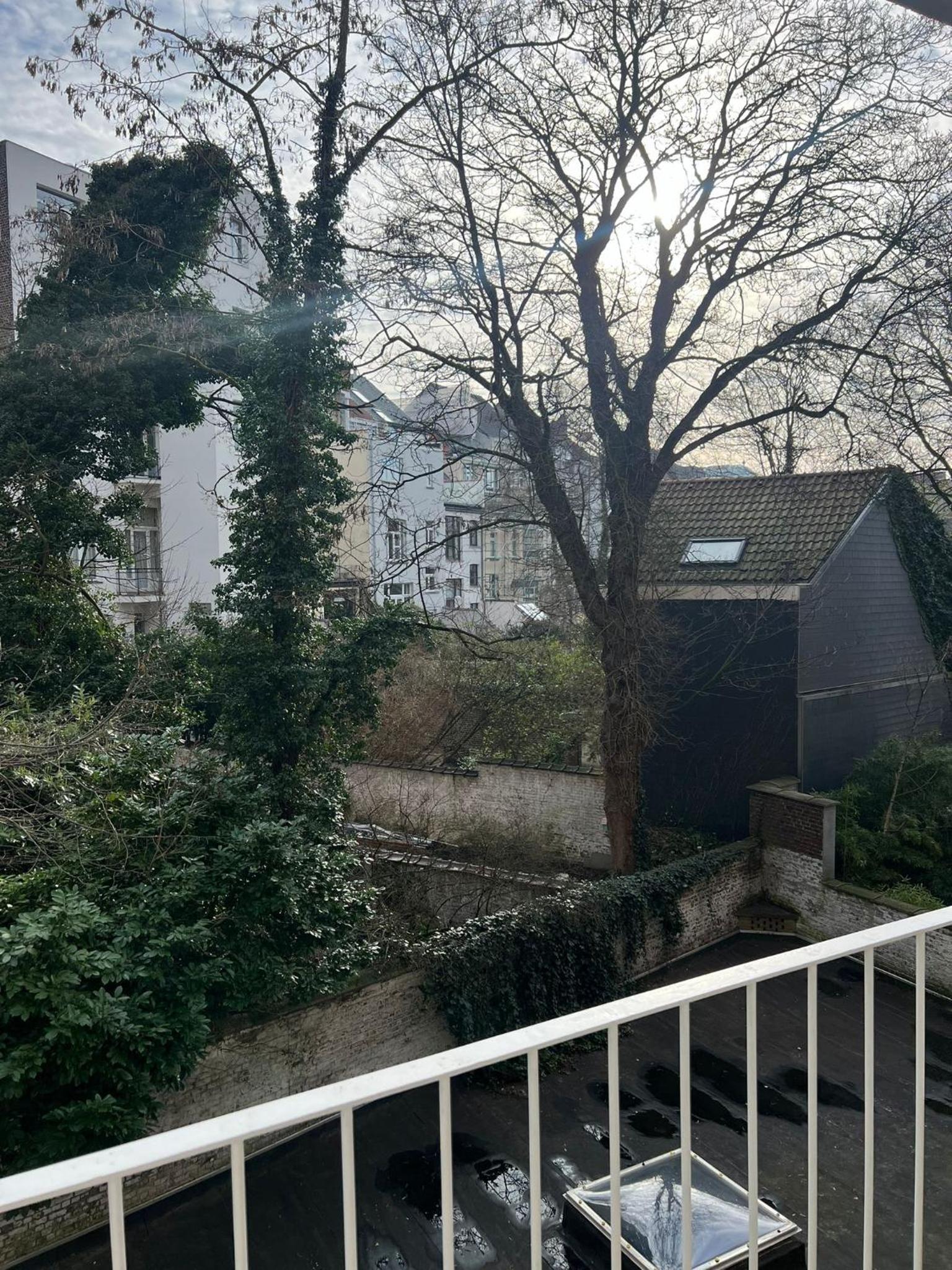 Beautiful luxurious studio in the heart of the European quarter