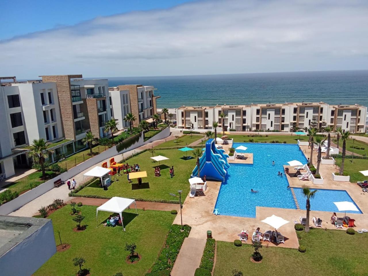 Superbe appartement vue sur mer et piscine prestigia view 3