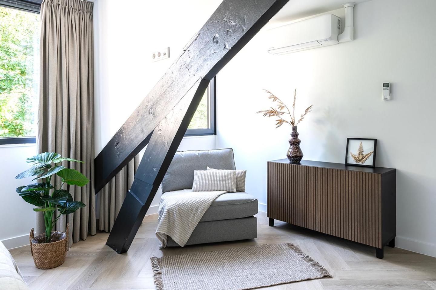 Newly Renovated XL home city center, photo 19