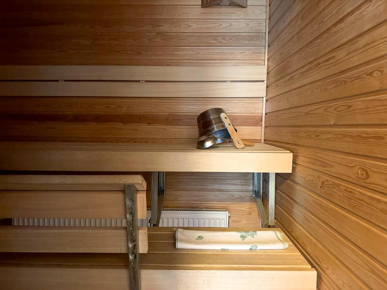 Riverside Suites by BookLapland