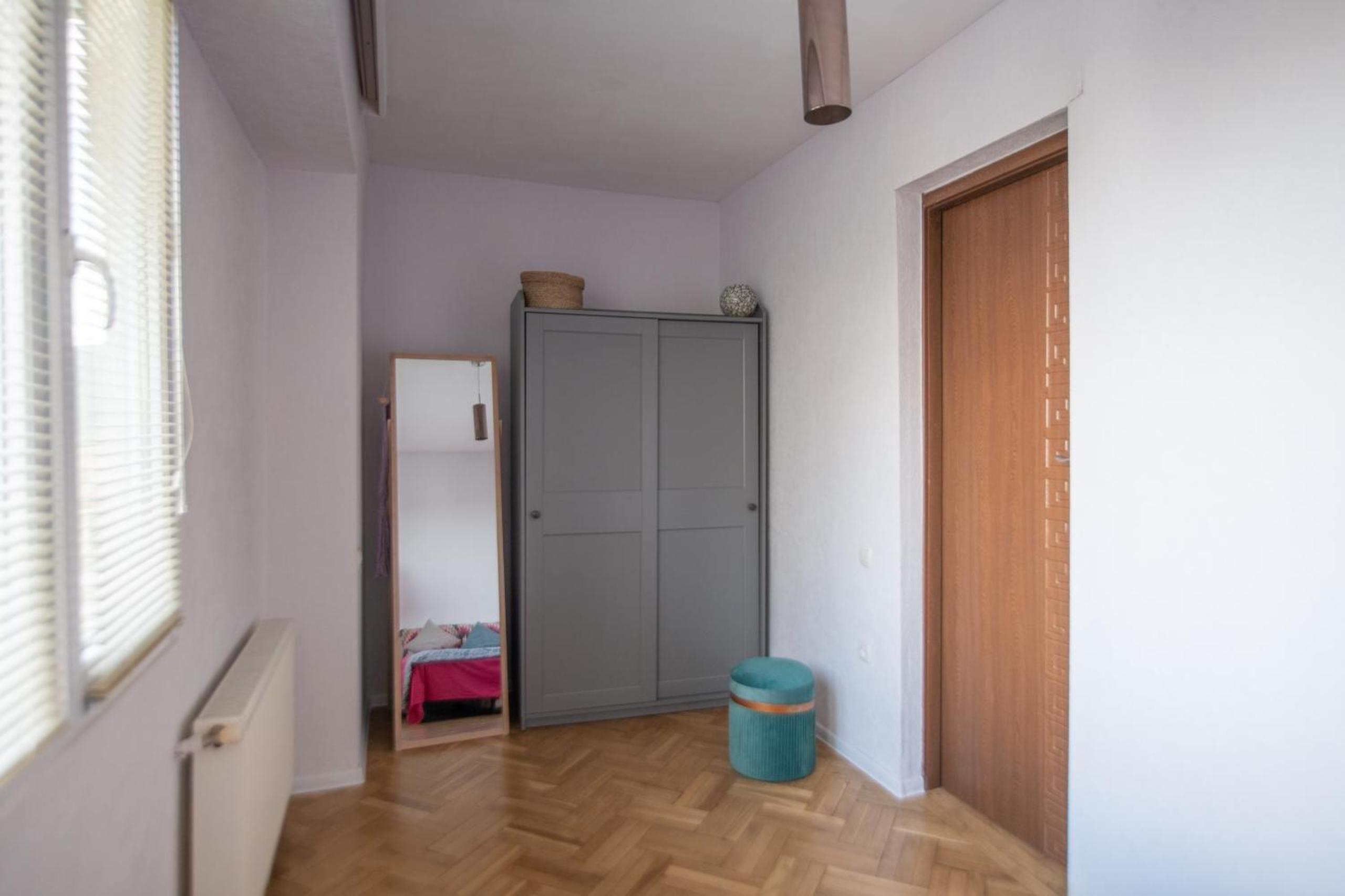 Starfall Sky Apartment
