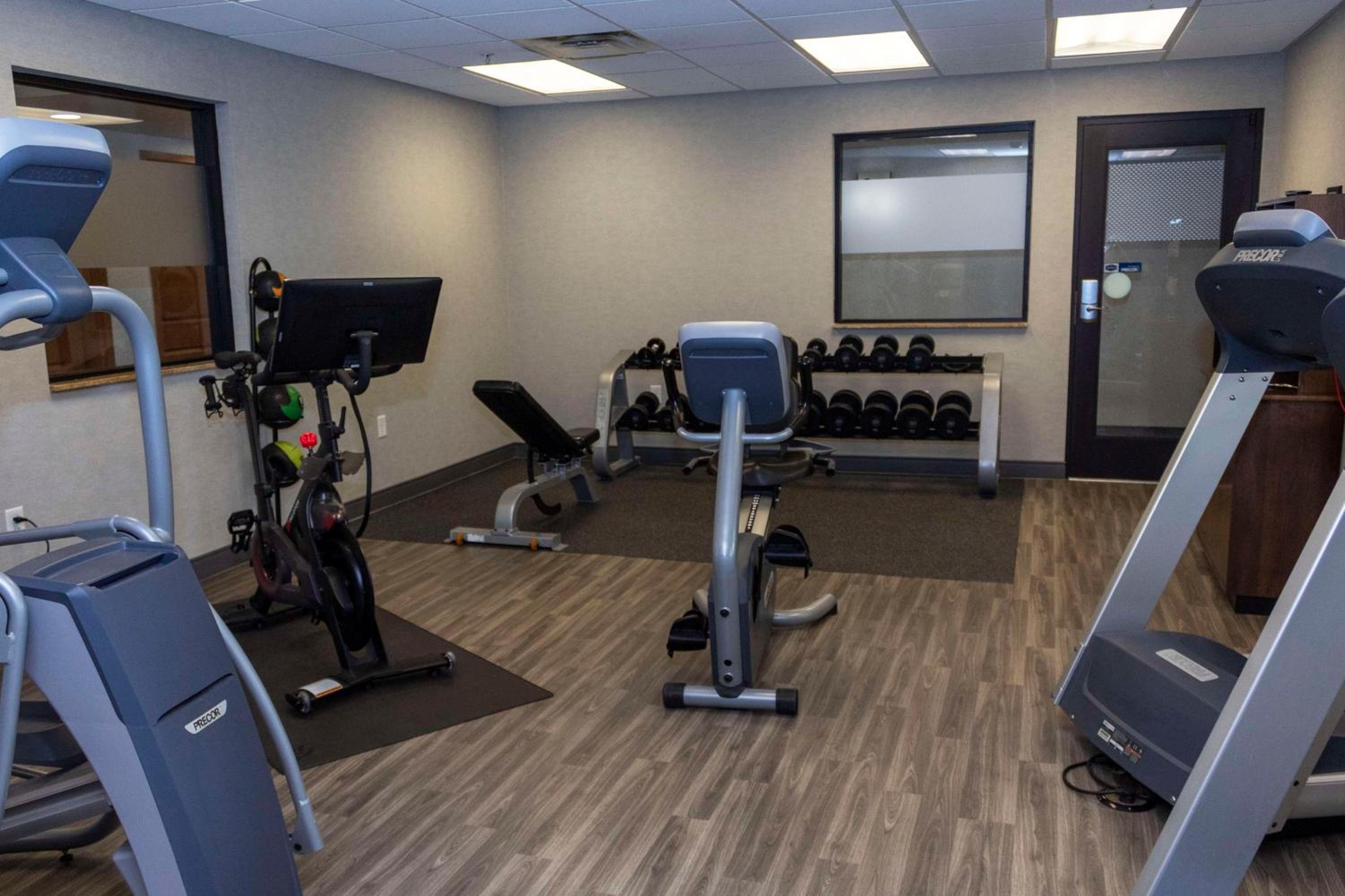 Riverton Vacations - Hampton Inn  Suites Riverton - Property Image 1