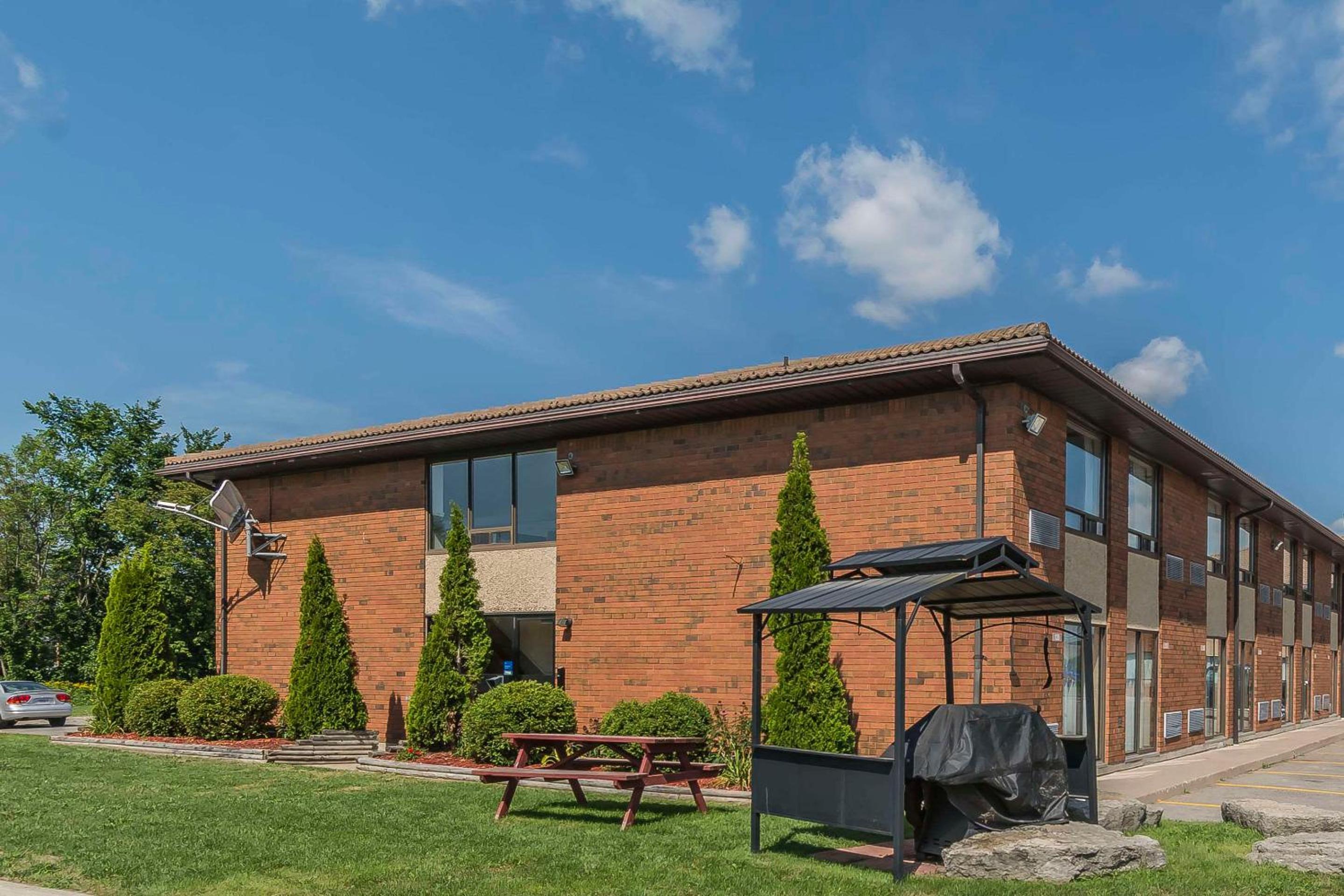 Comfort Inn Cobourg - Port Hope view 3