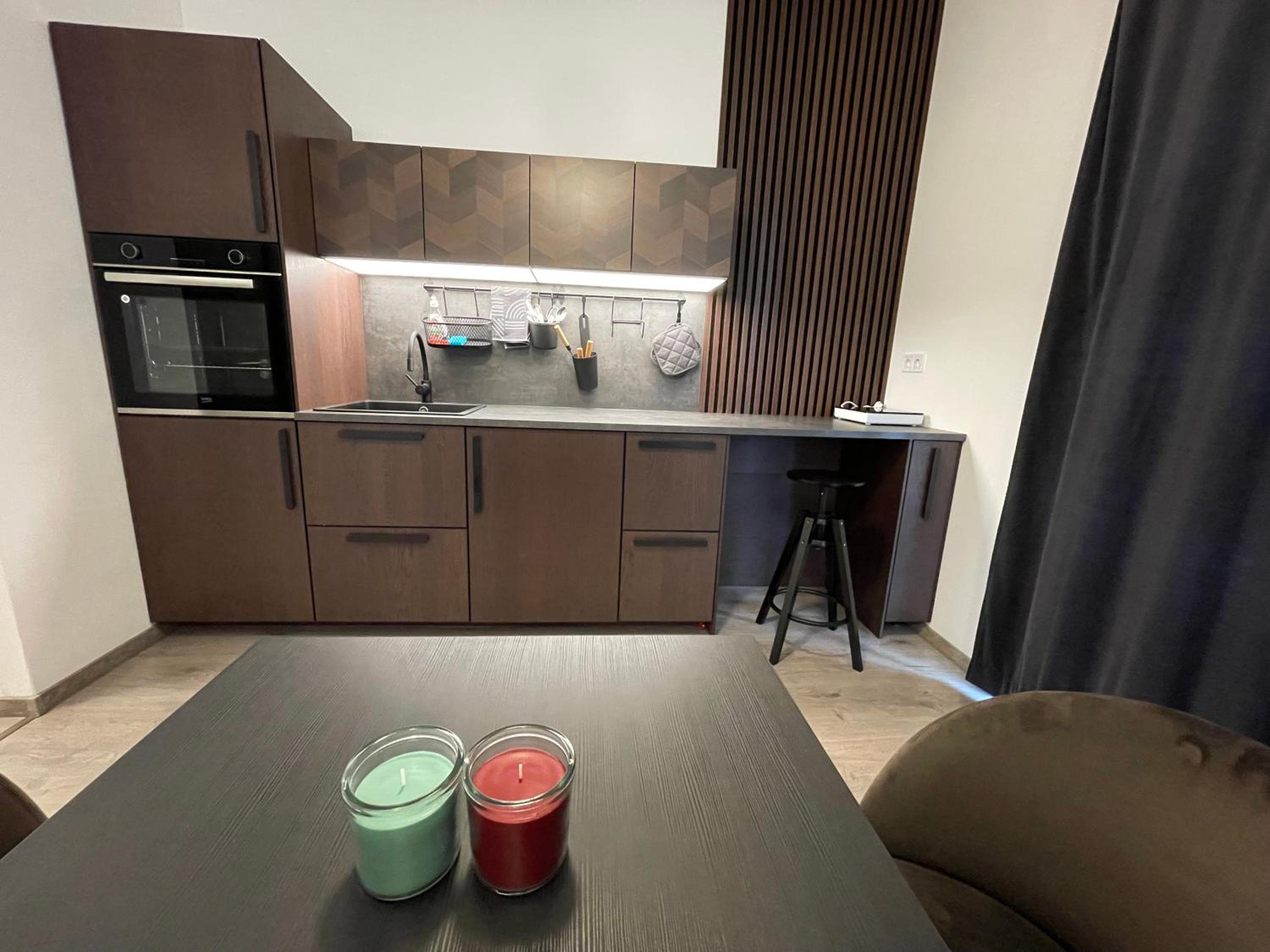 Apartment Golden Rose with 24H Checkin and Free Parking