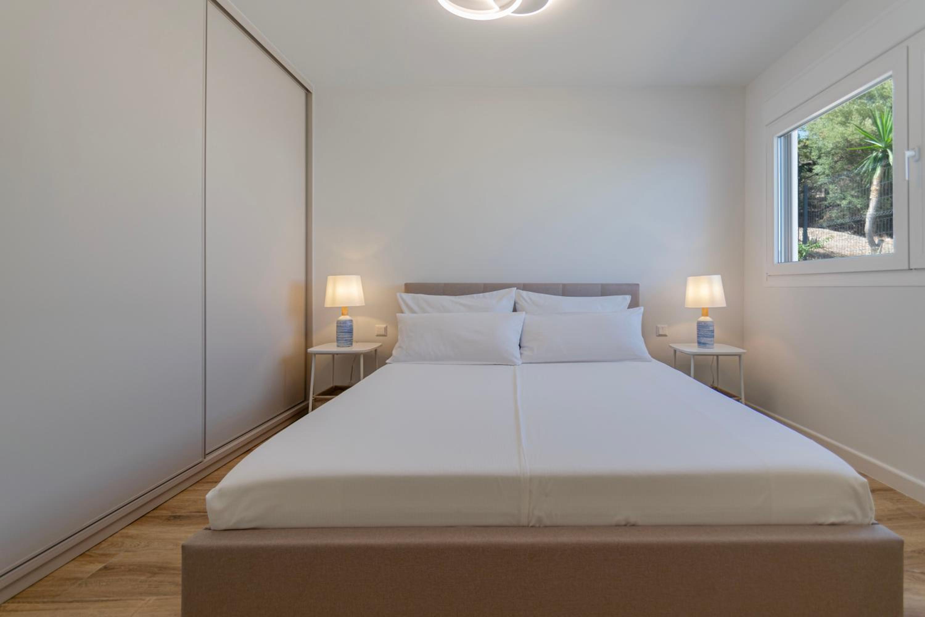 Happyplace Malaga - Villa with Panoramic Sea View Heated Infinity Saltwater Pool