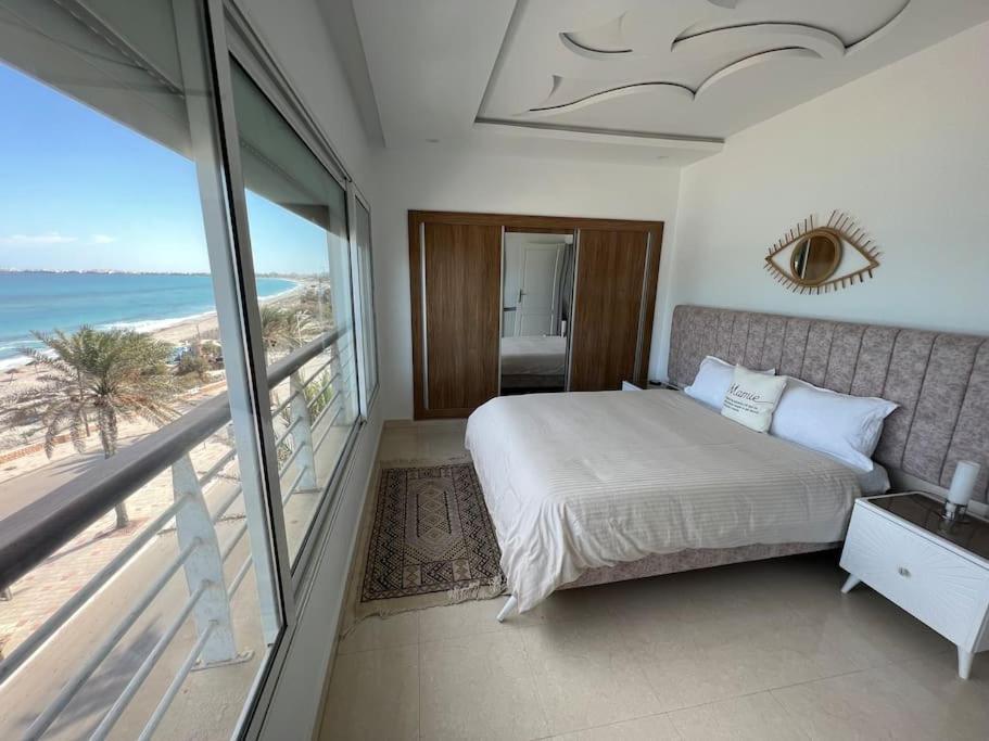Mahdia sea front 3 view 5
