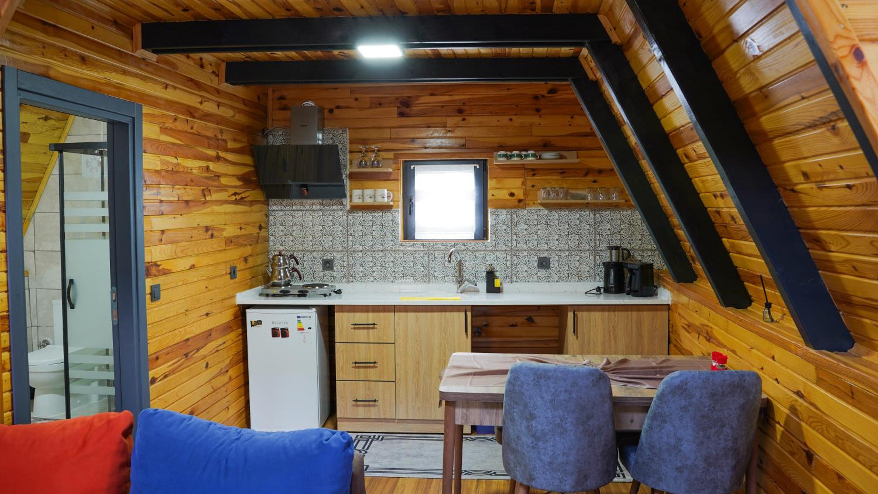 Hilltop Bungalov Sapanca view 2