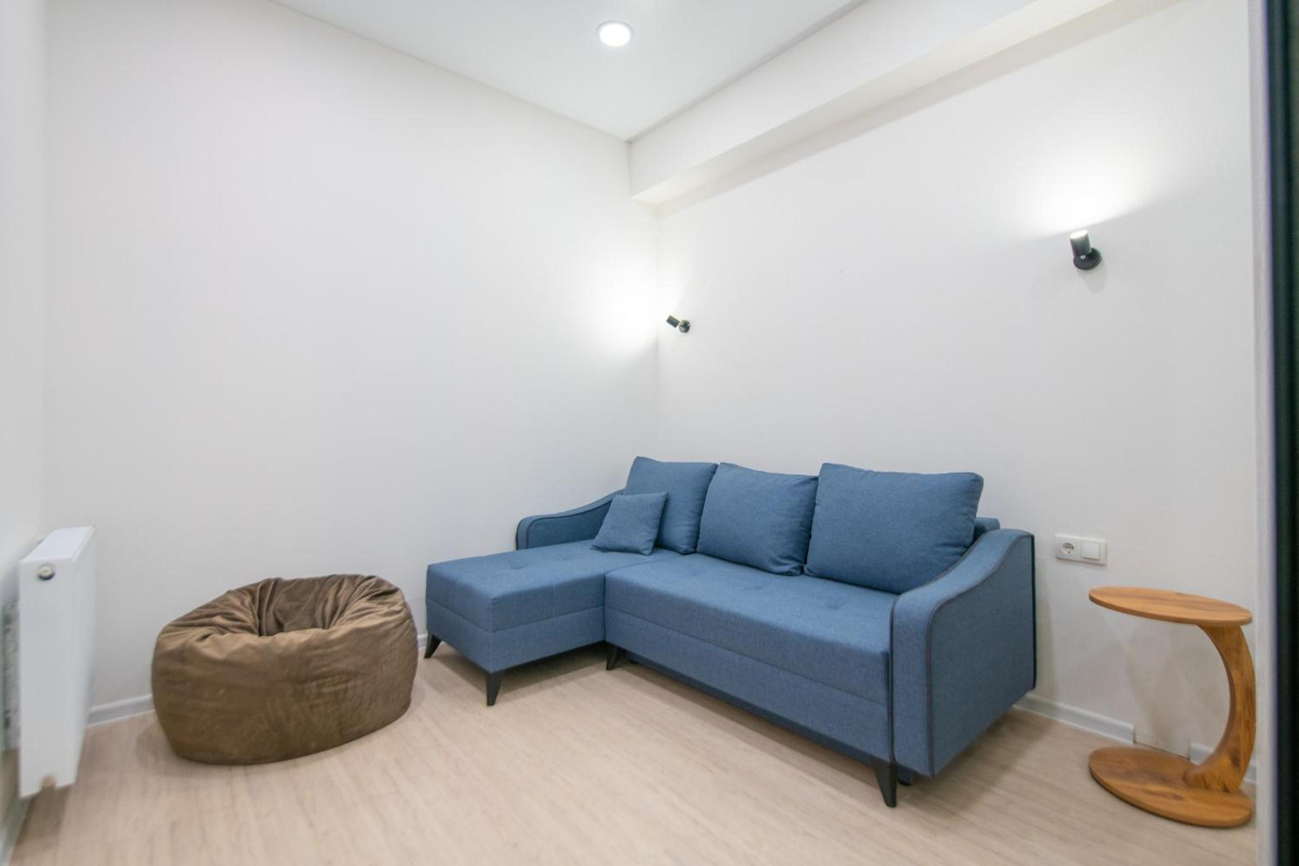 Workfriendly and Spacious